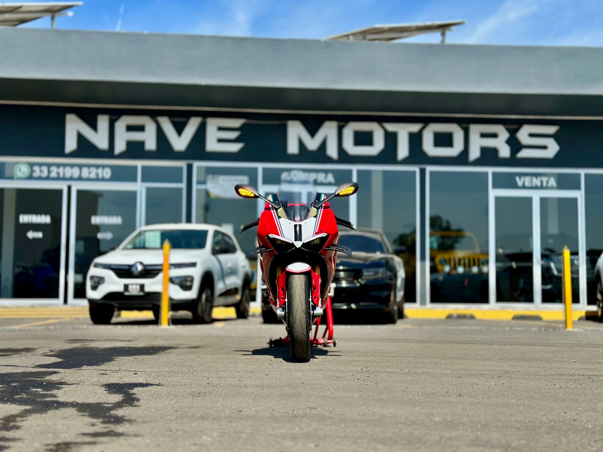 Yes! Ducati Panigale V4 2023-preview-1