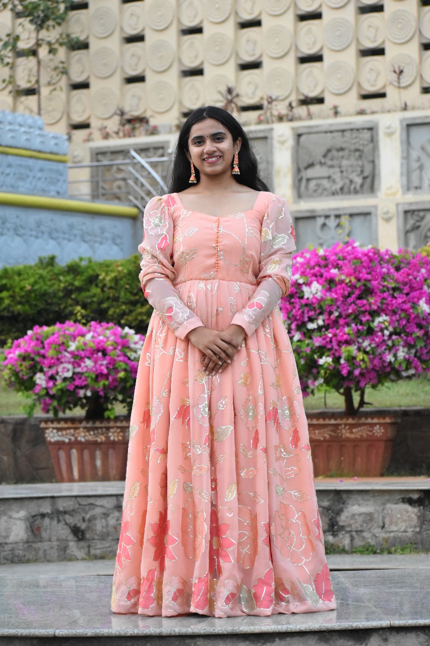 dress4 - b32ff6dc762bd0ce1e252f13f6fd7ad8129852b6