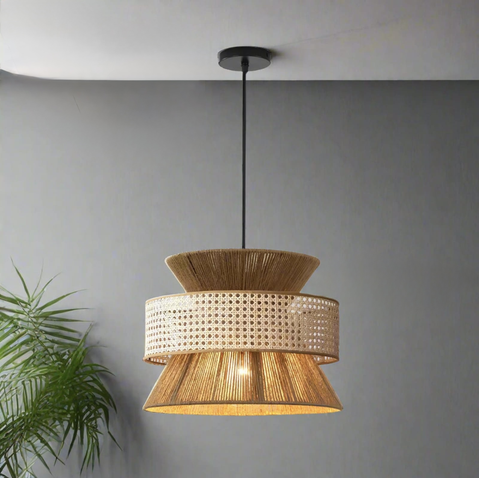 HANGING LIGHT  - Image 1