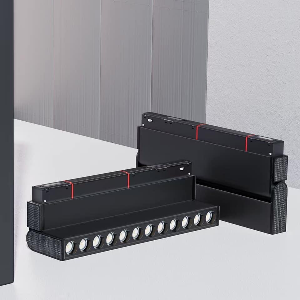 MAGNETIC LIGHT  - Image 1
