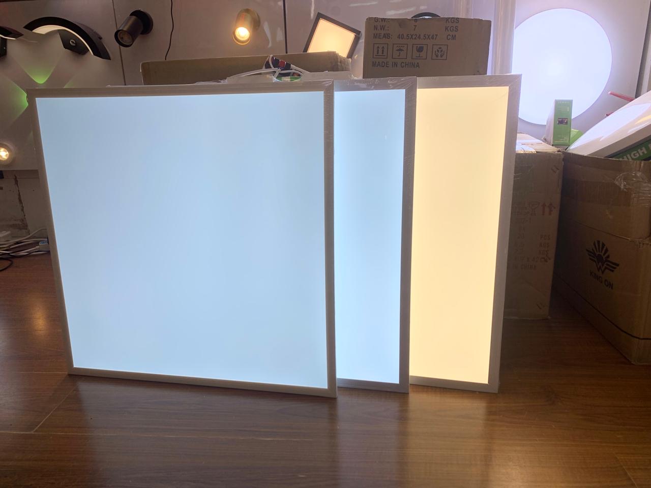 60*60 panel light aluminum body  - Image 1