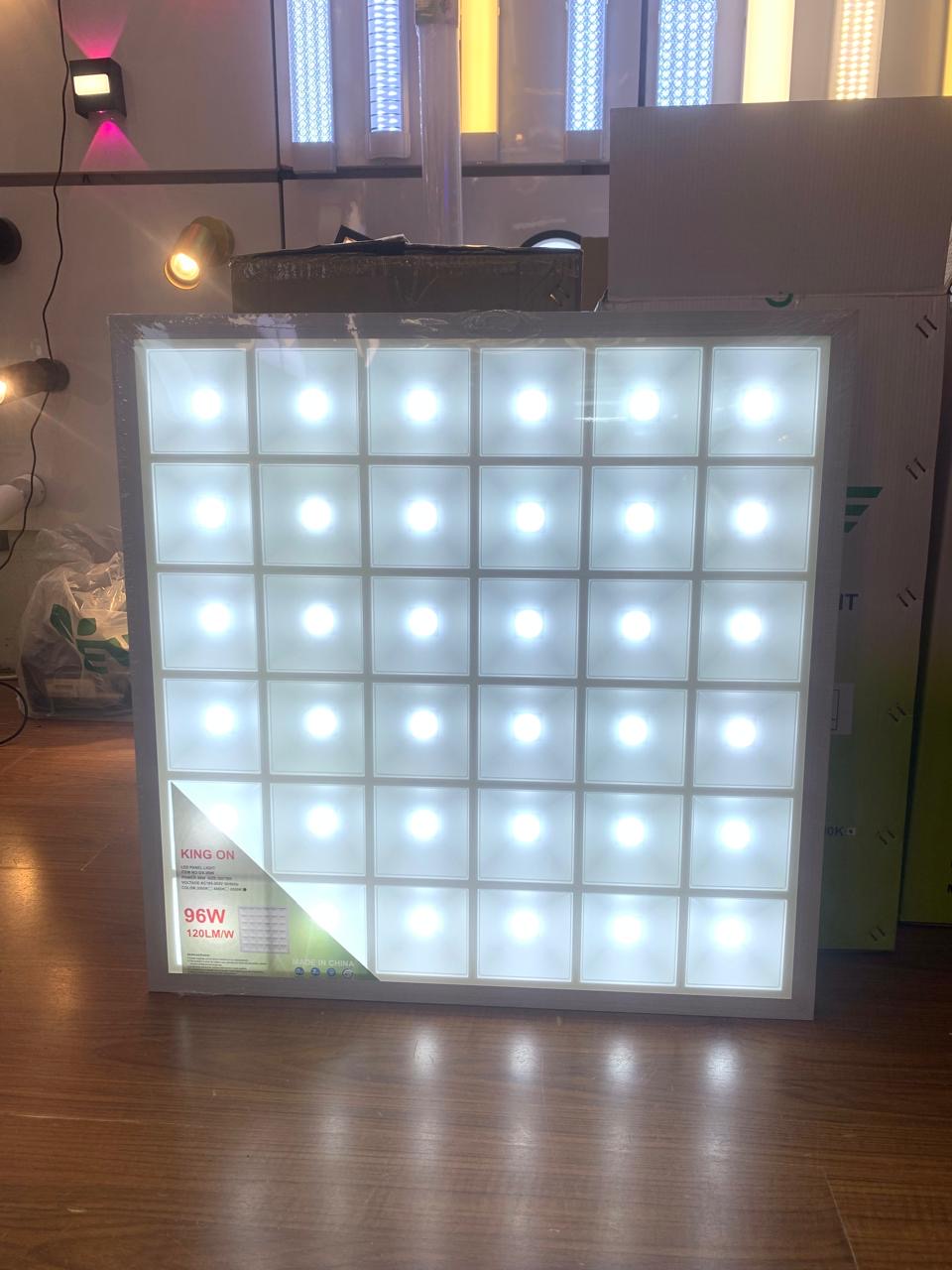 60*60 panel light aluminum body  thumbnail 4