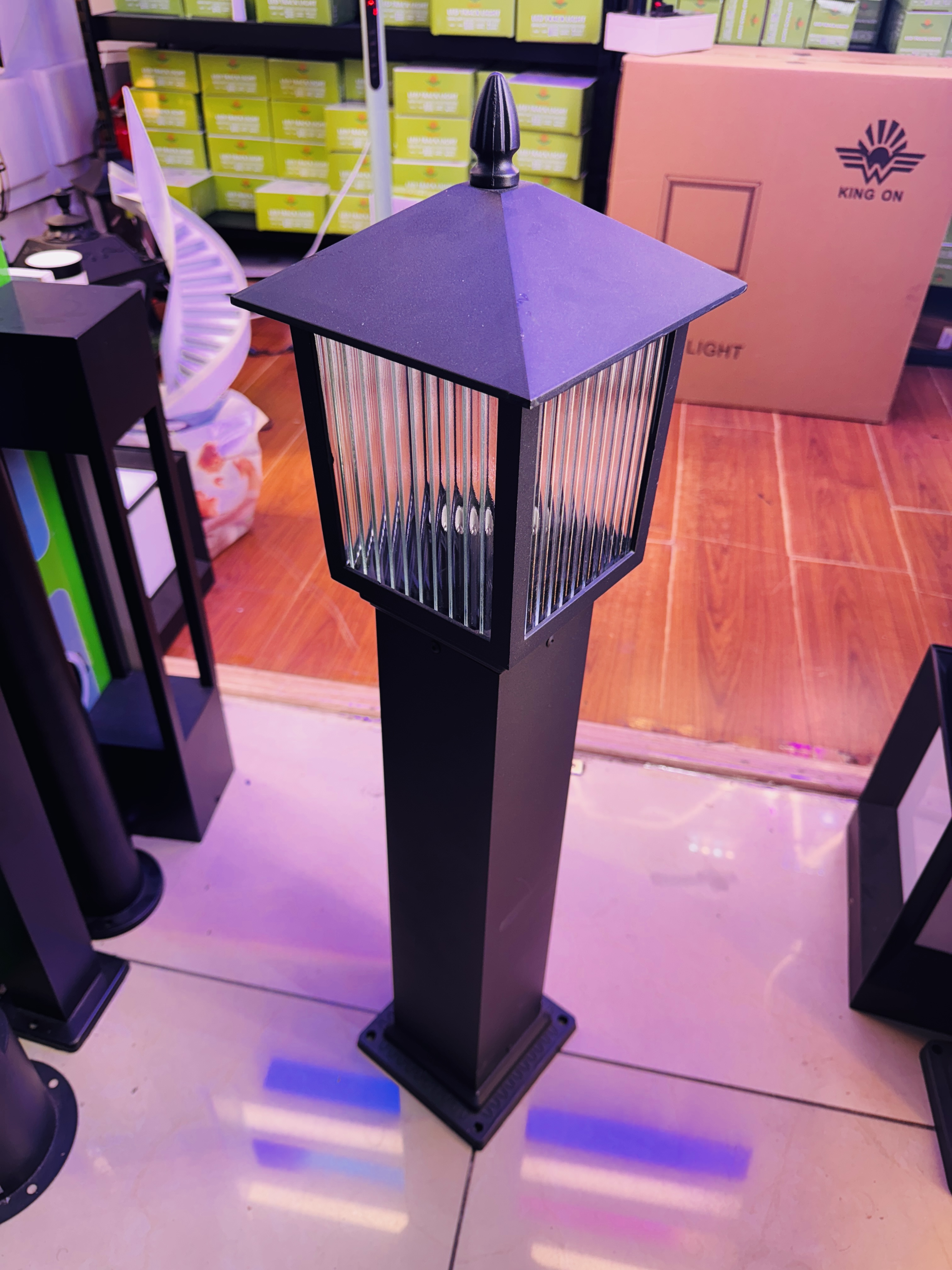 OUTDOOR STAND E27 LAMP  thumbnail 2
