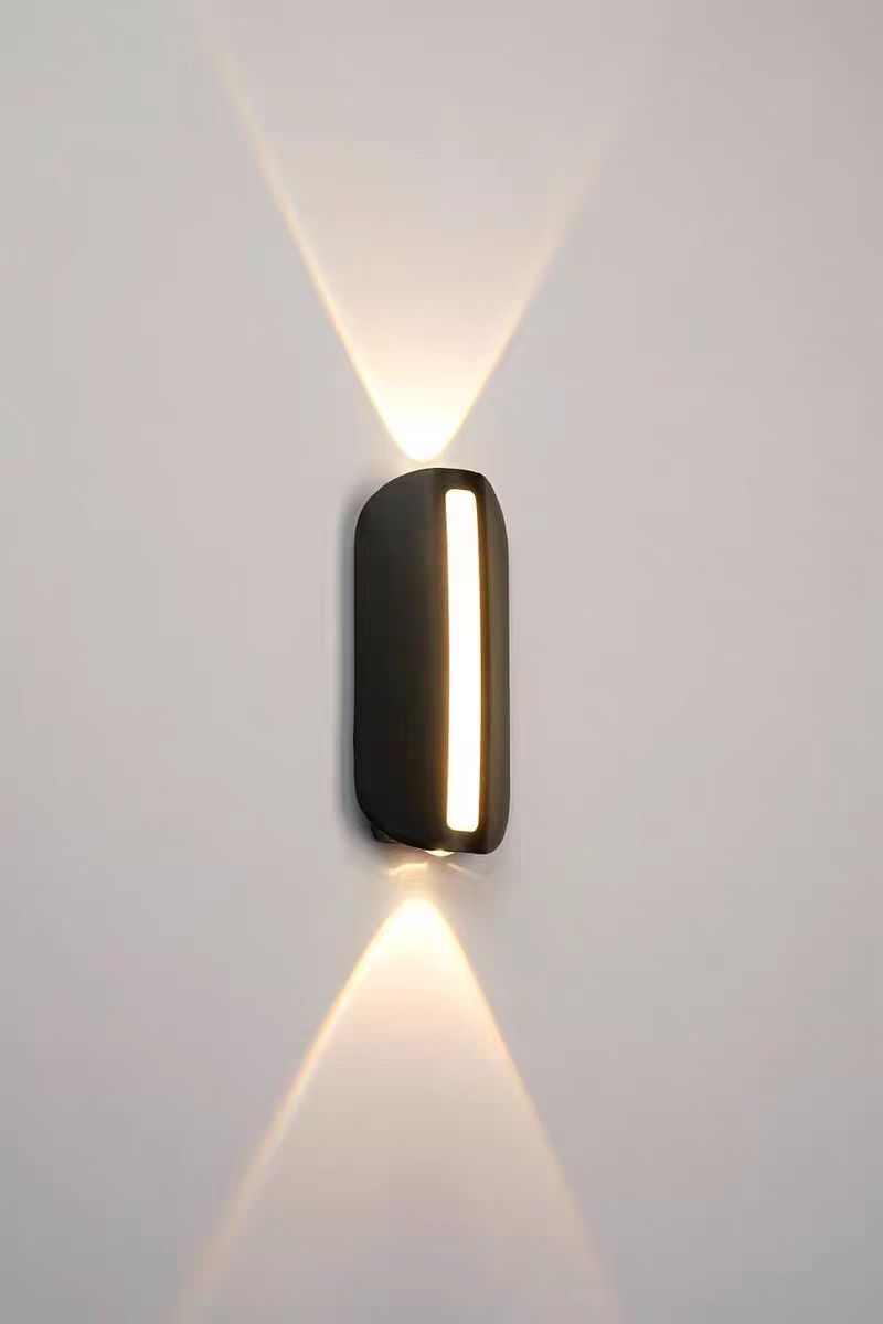 OUTDOOR WALL  thumbnail 2
