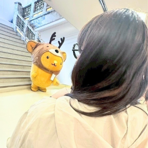 あきら