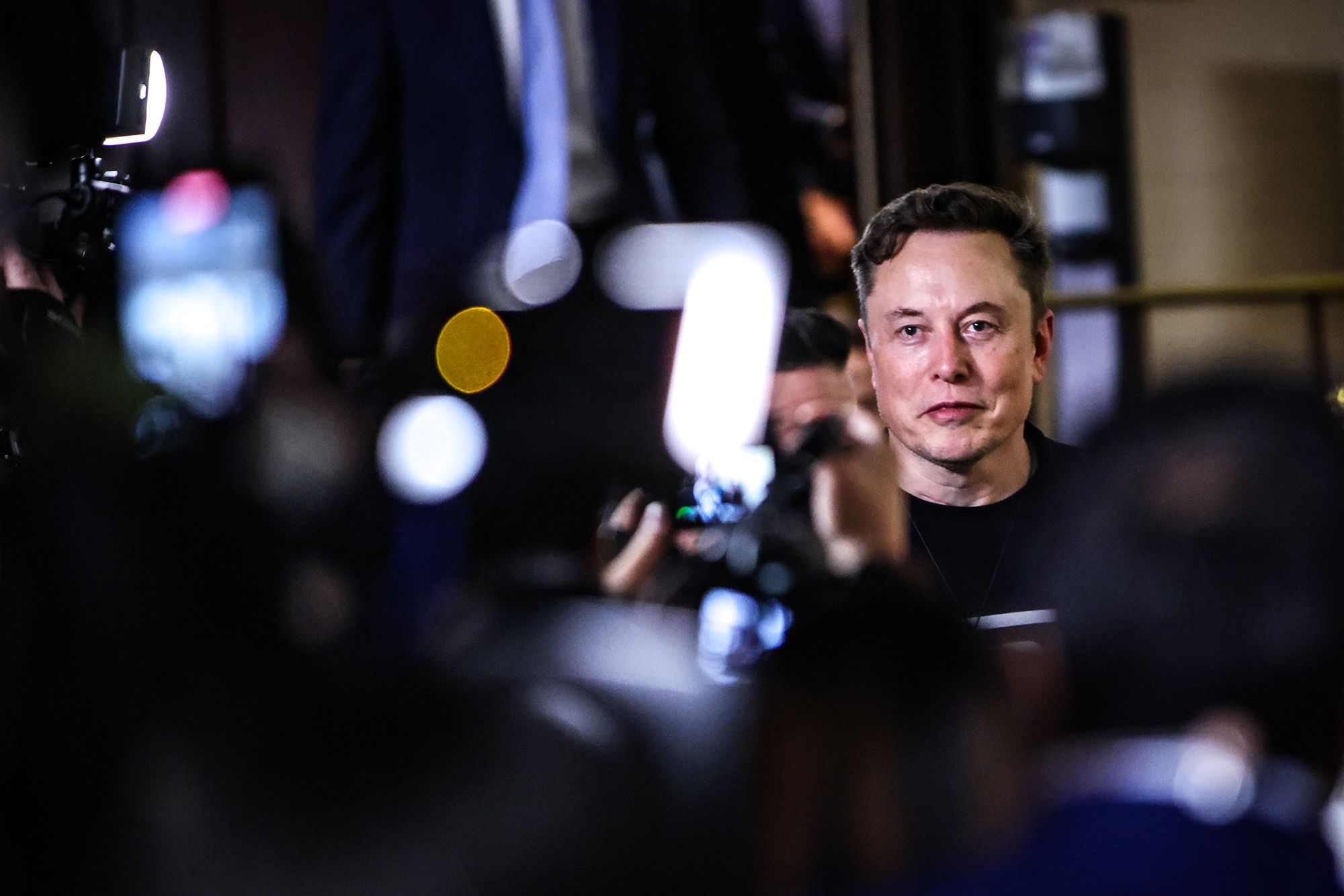 Tesla Shareholders to Vote on Possible Investment in Elon Musk’s AI Startup xAI