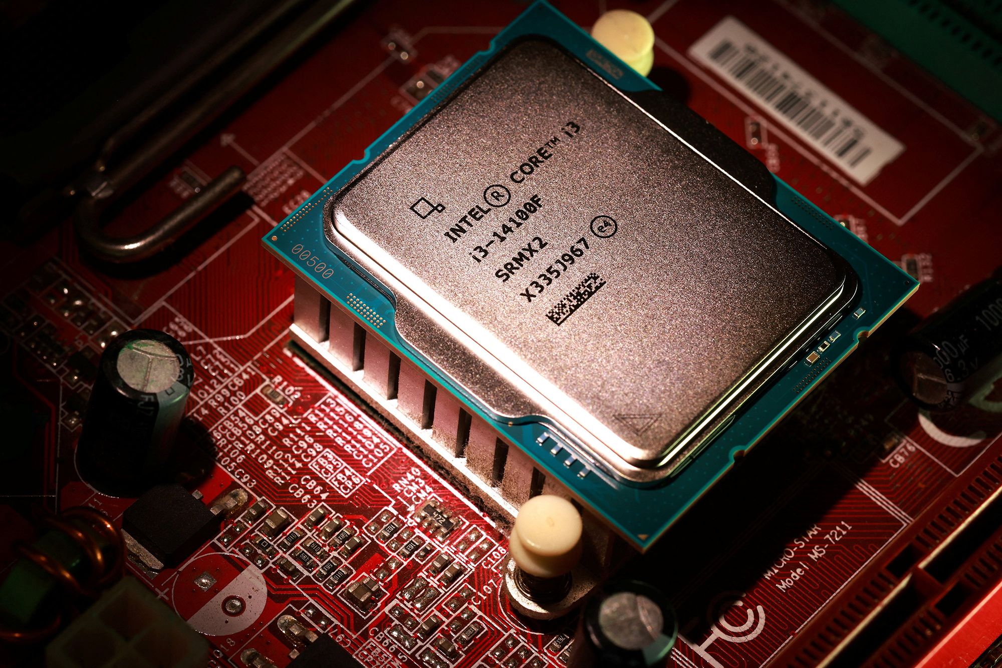 Trump Says Intel Agrees to Give US 10% Stake Worth $10 Billion
