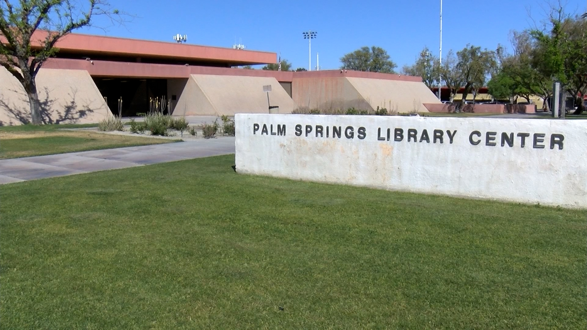 Palm Springs Library Finds New Temporary Home at Familiar Neighborhood Shopping Center