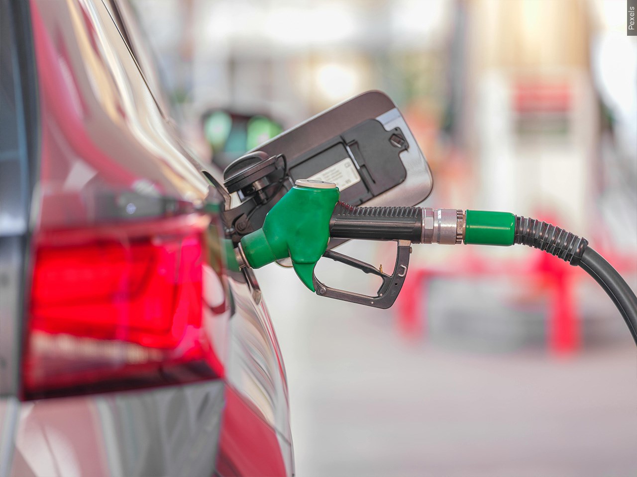 Riverside County Gas Prices See Significant Drop in 2024
