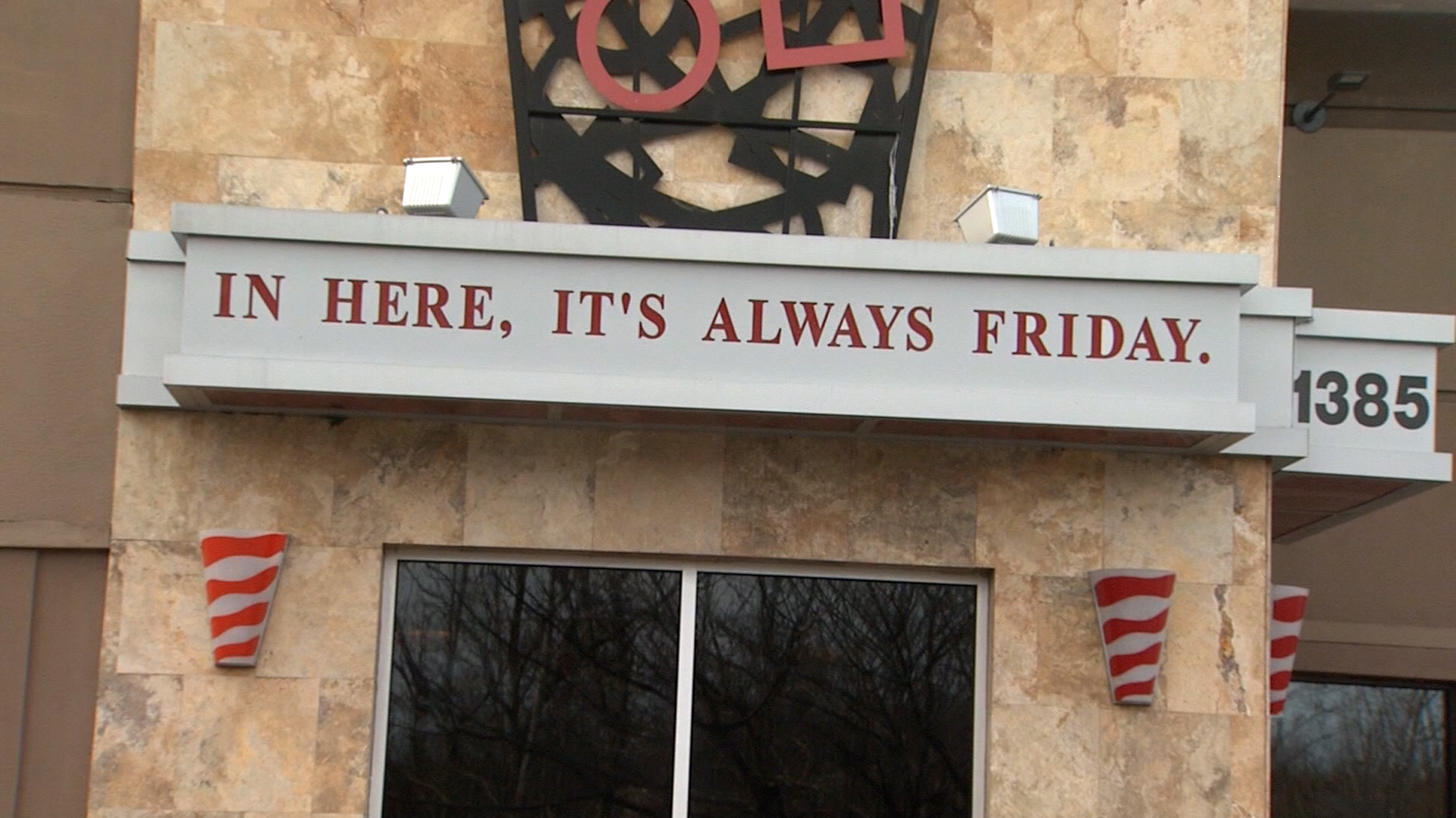 TGI Fridays Offers Free Meals to Federal Workers During Government Shutdown