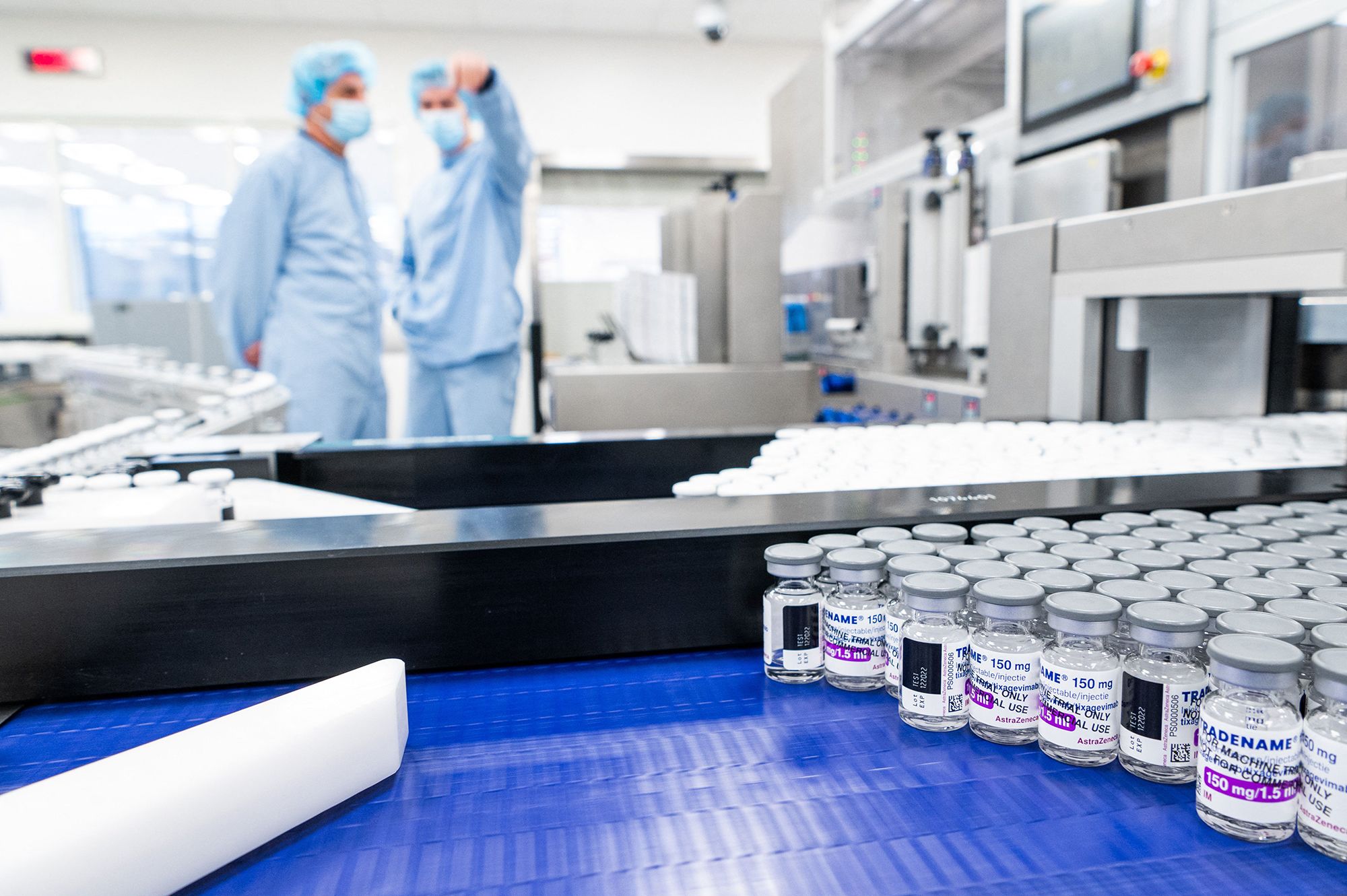 Drugmakers Pledge $250 Billion for US Manufacturing but Tariffs May Still Fall Short