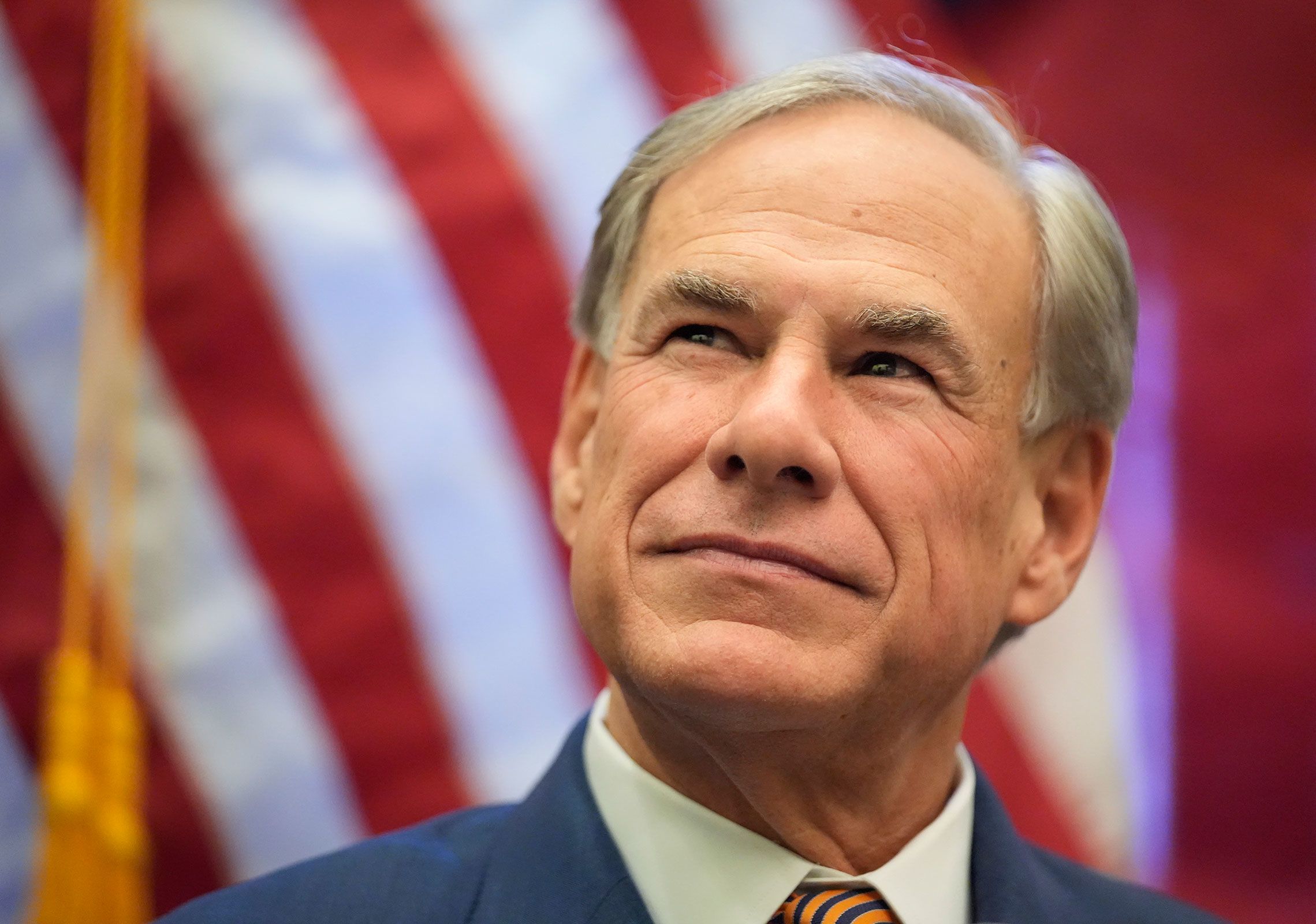 Gov. Abbott Signs GOP-Backed Texas Congressional Map Amid Legal Battles