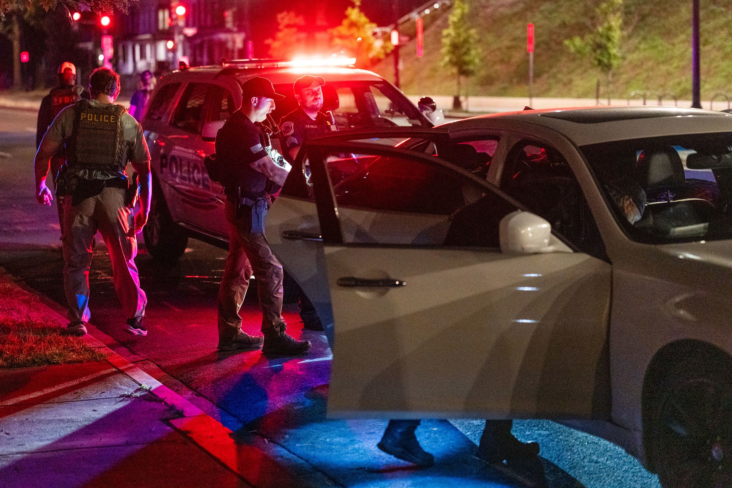 Trump’s DC Police Takeover Brings Drop in Crime, Surge in Immigration Arrests