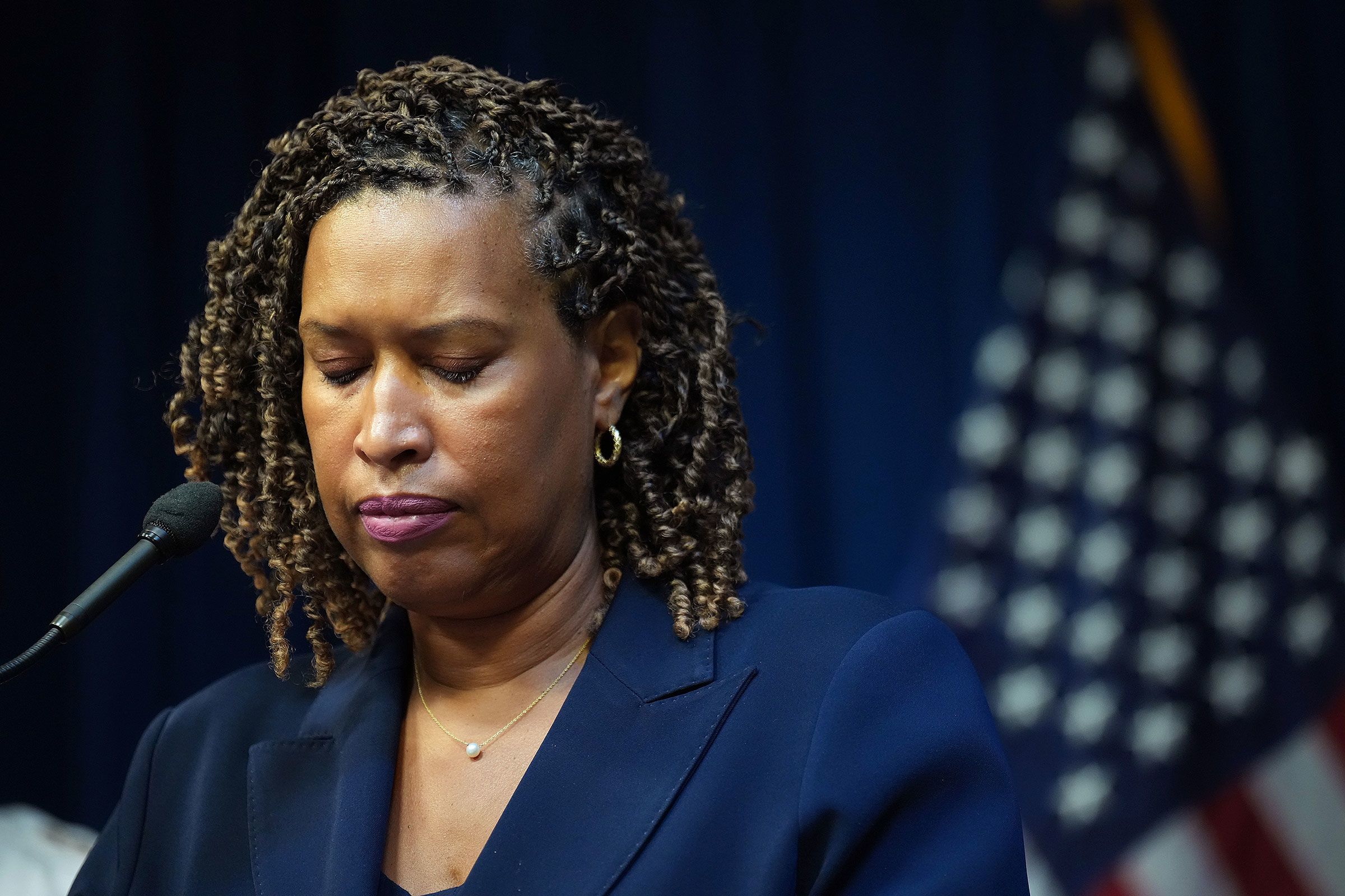 DC Mayor Faces Backlash Over Handling of Trump’s Federal Deployment