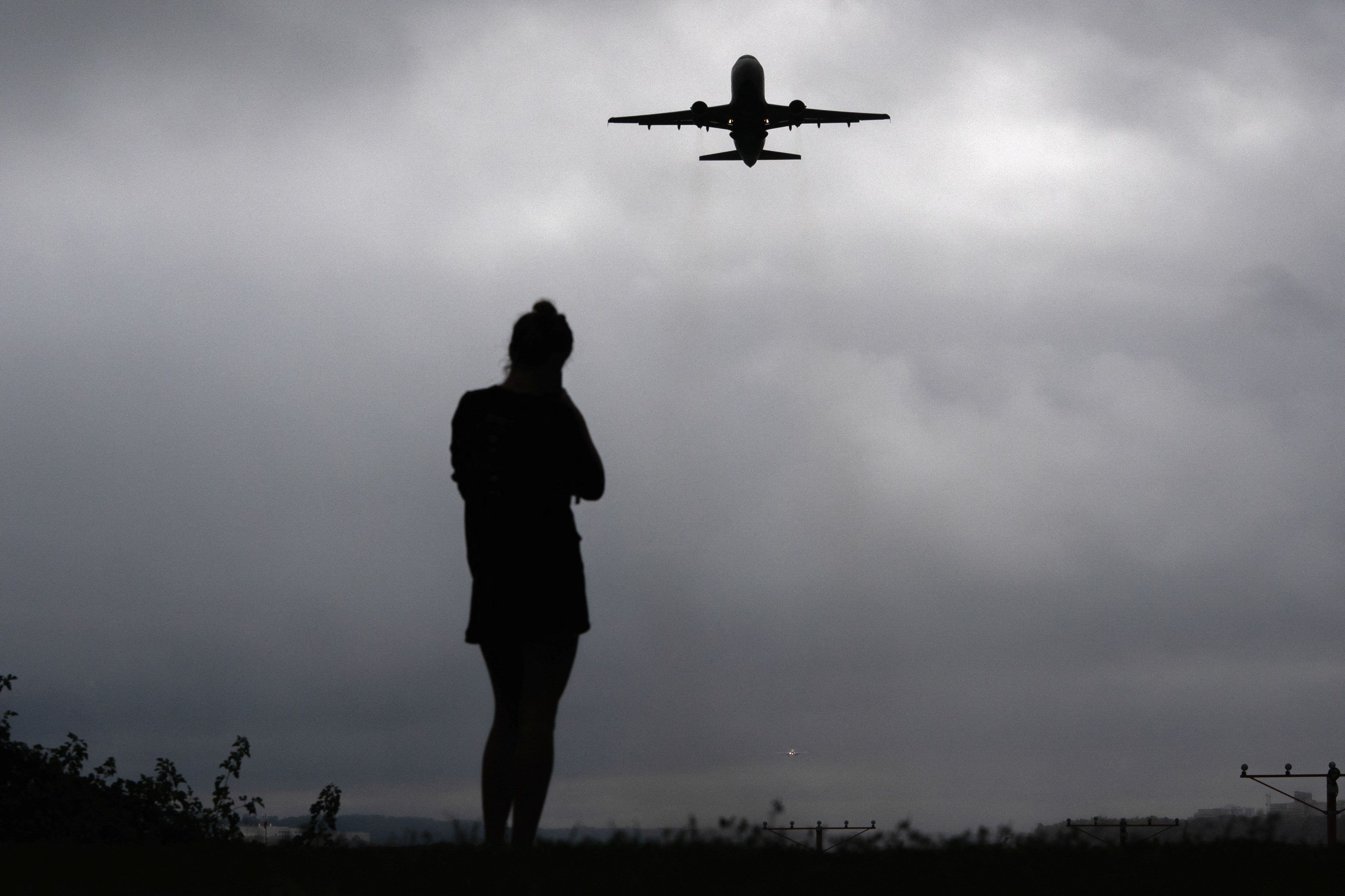 FAA Staffing Shortages Continue to Disrupt Flights as Government Shutdown Persists