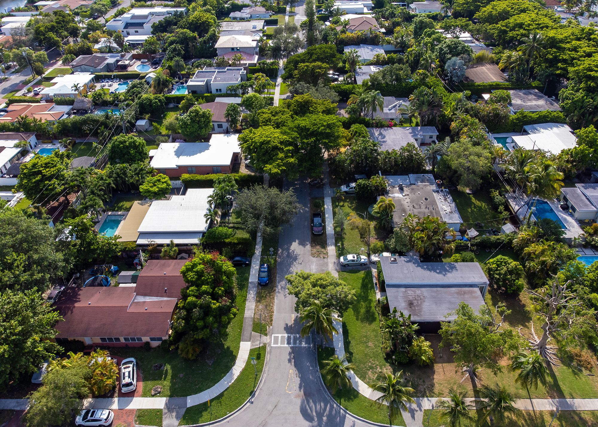 Mortgage Rates Drop to Lowest Level of 2025, Boosting Homebuyer Optimism
