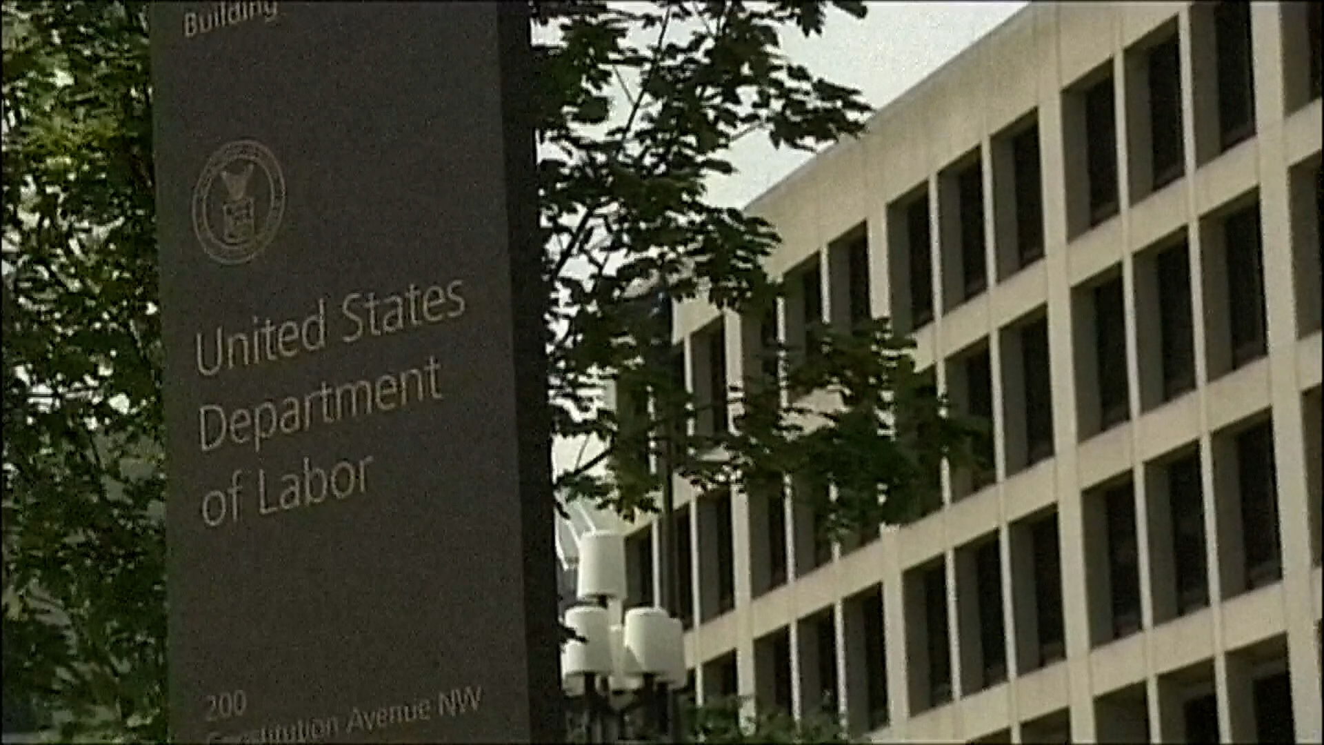 Labor Department Revises Job Growth Down by Nearly 1 Million