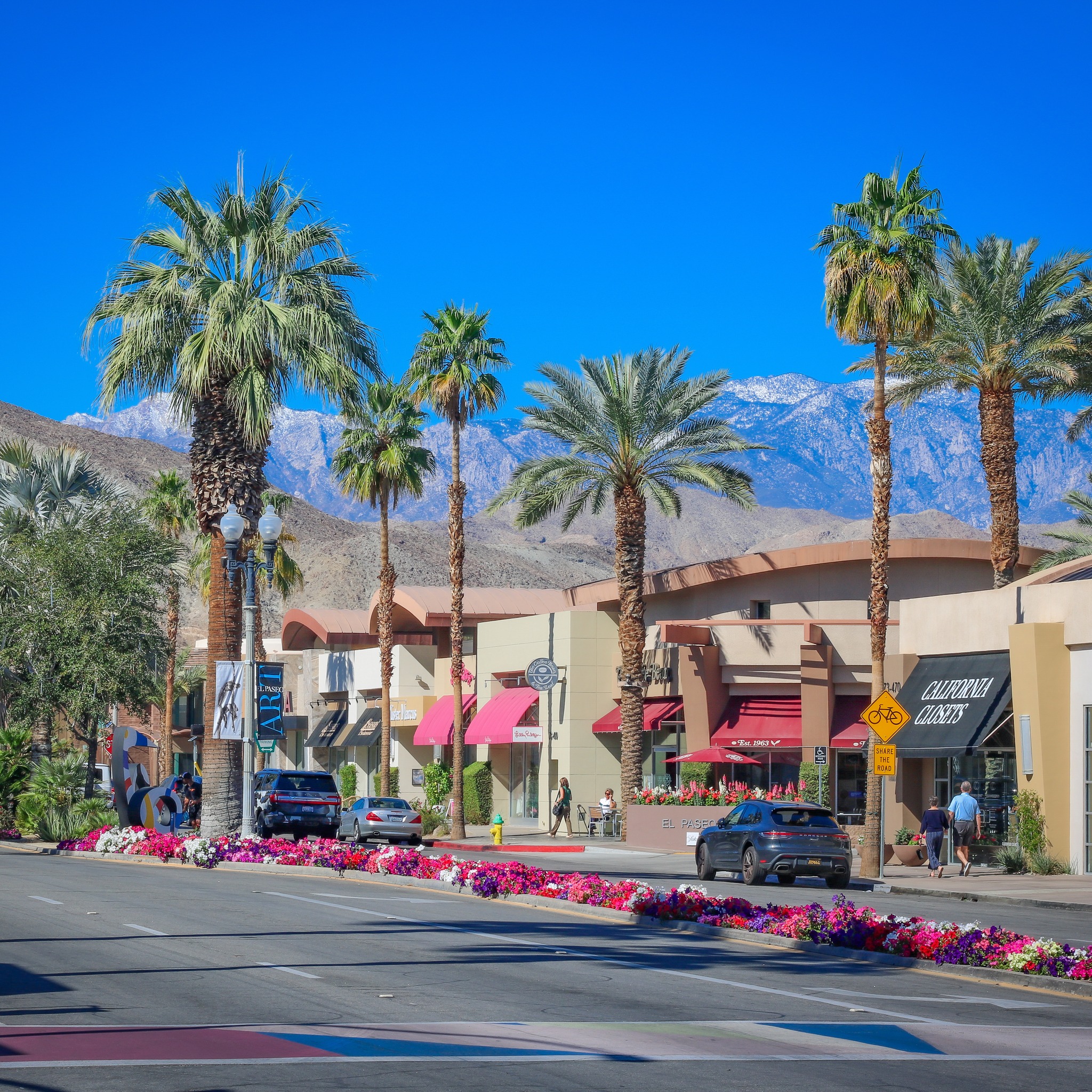El Paseo Road Improvements Continue as Businesses Remain Open