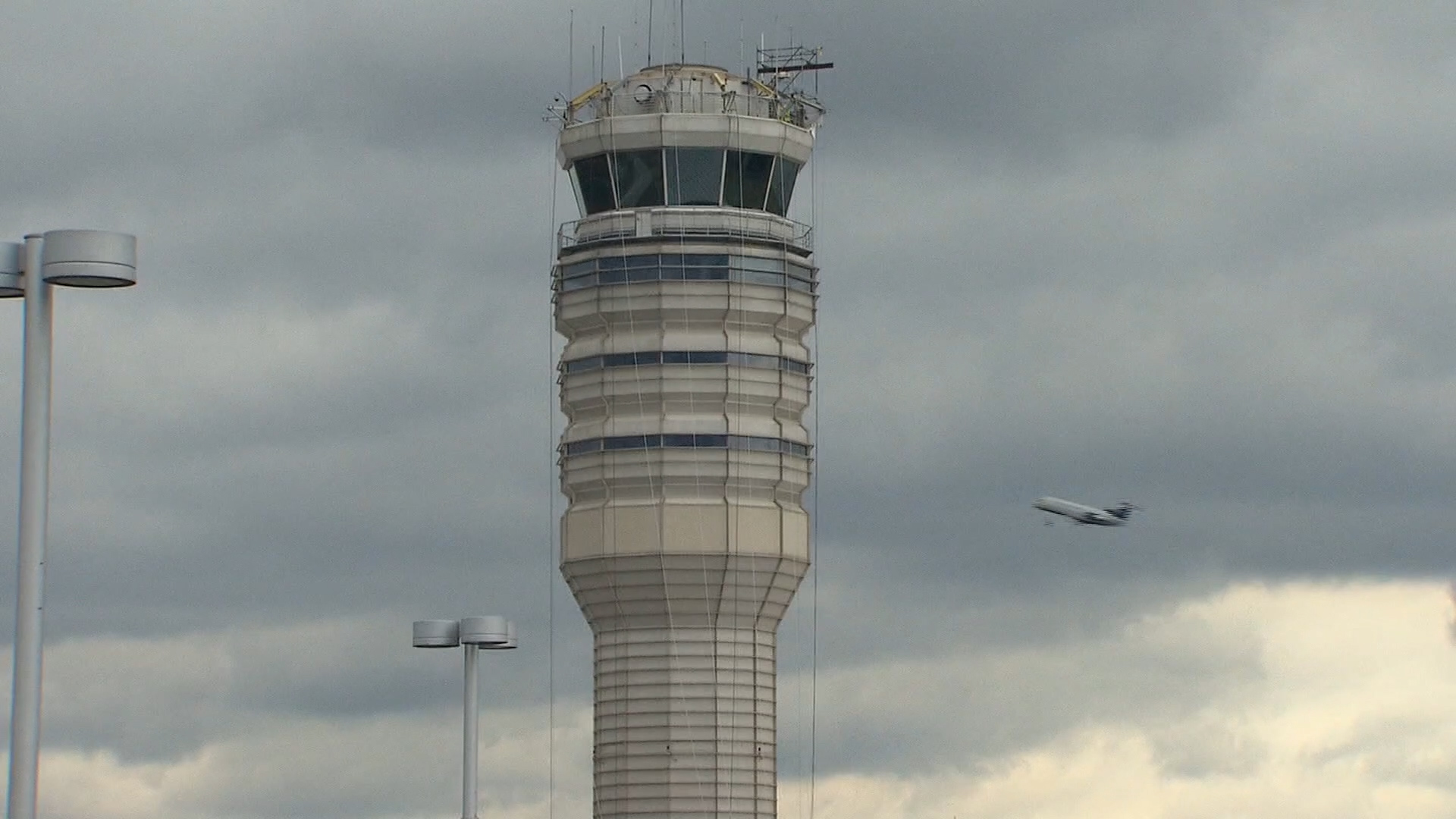 Air Travel Disrupted as Government Shutdown Triggers Controller Staffing Crisis