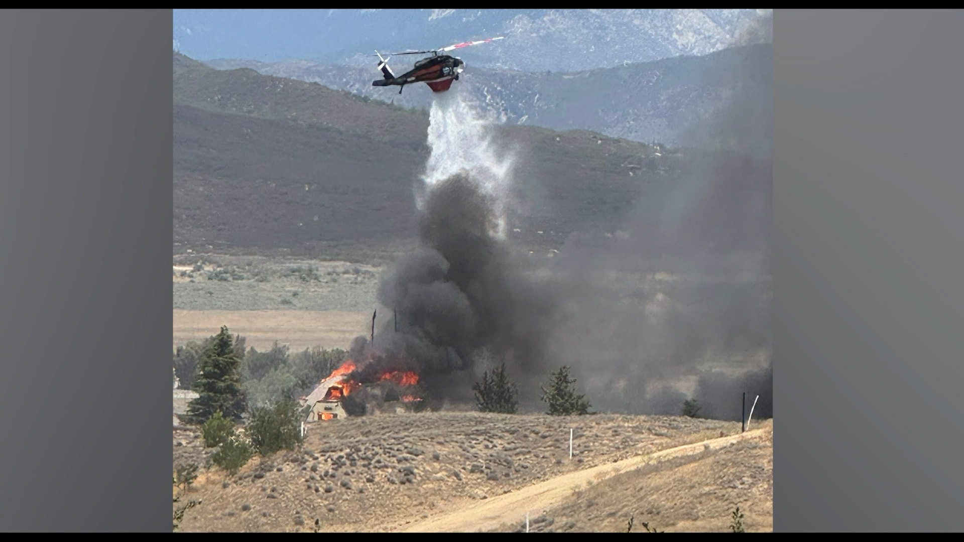  Brush Fire Burns Over 1,000 Acres Along Highway 371 in Aguanga