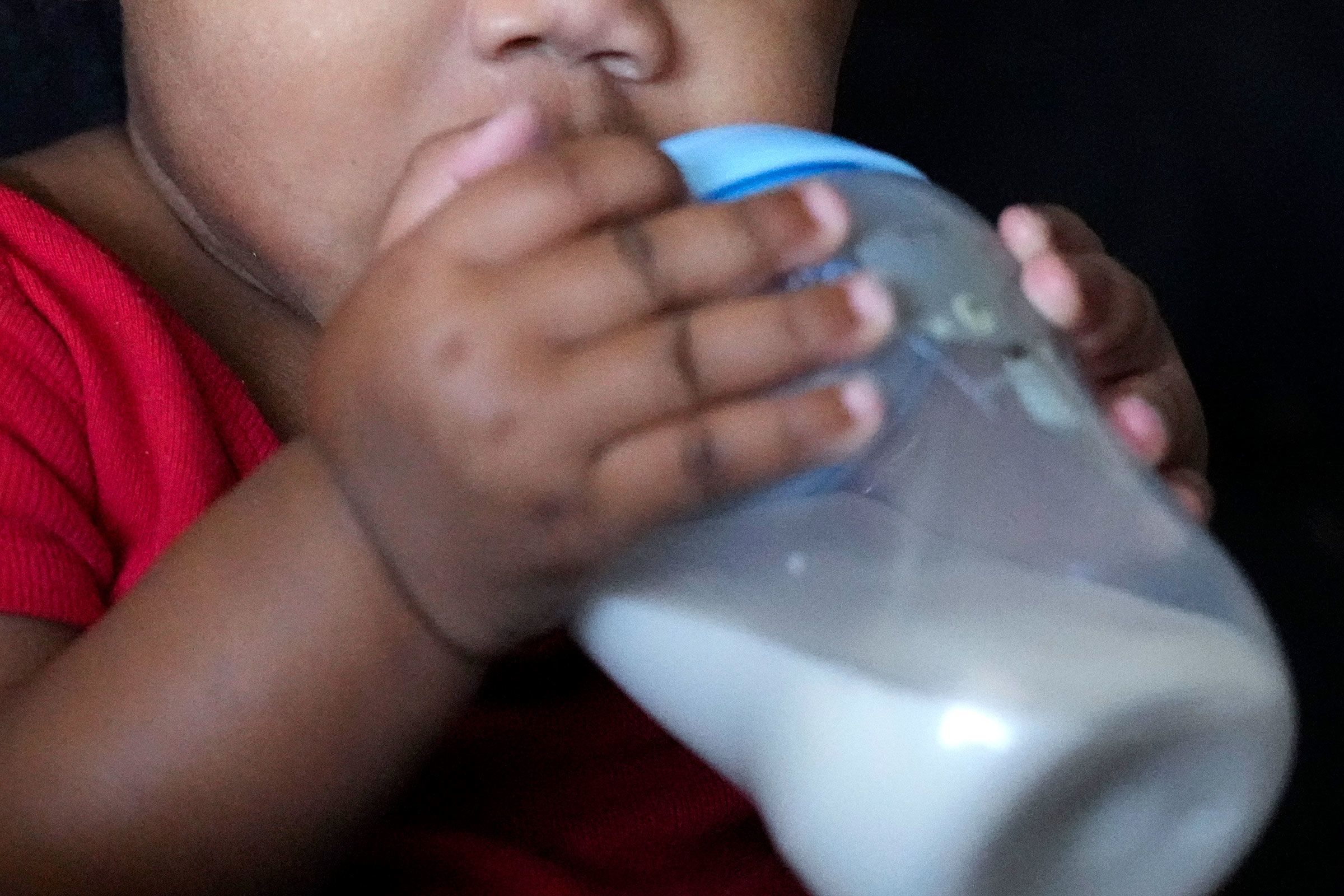 White House Plans to Use Tariff Revenue to Fund Food Aid for Women and Children During Shutdown