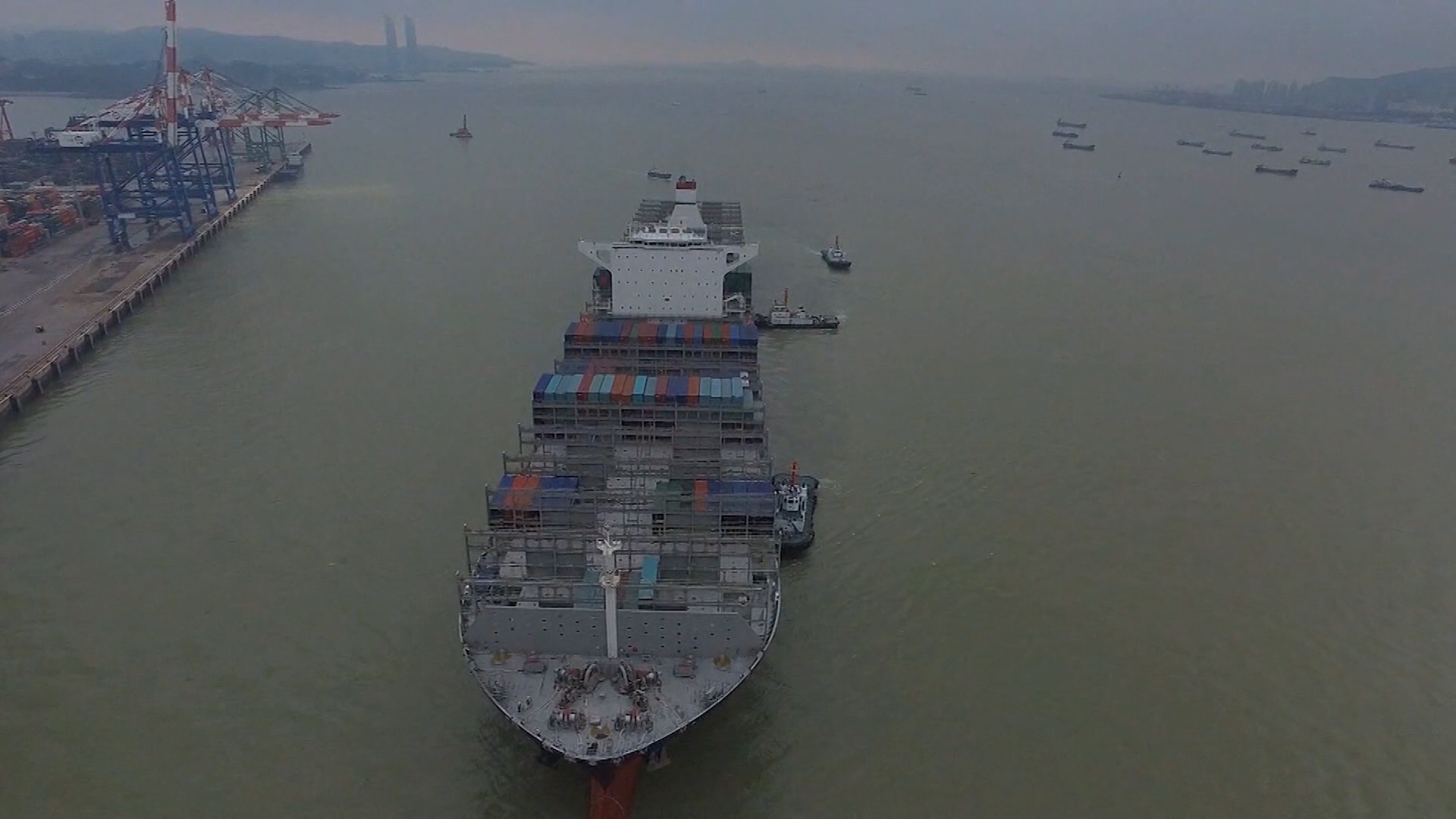 US Imports Fall Sharply in June as Higher Tariffs Take Effect