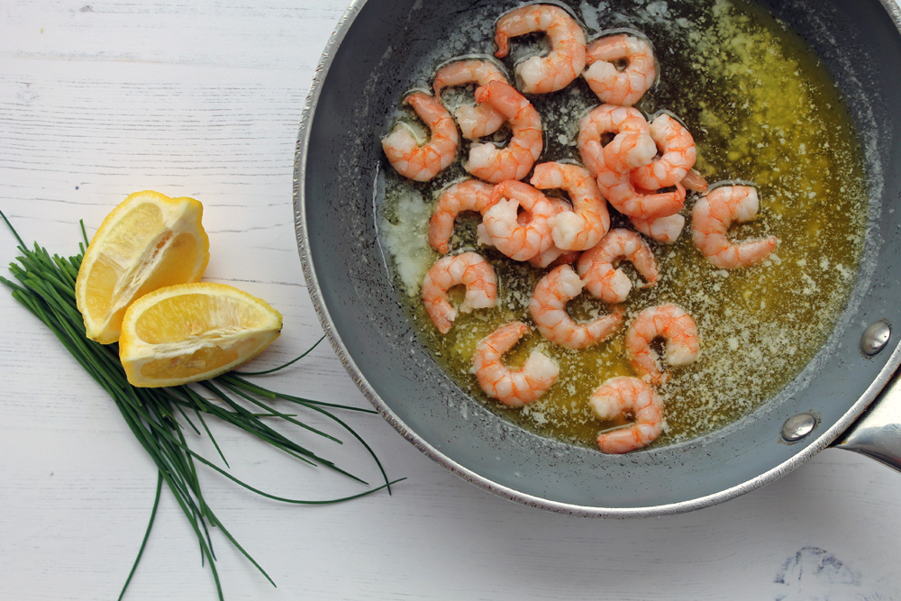 Keto Scallops With Jumbo Shrimp In Lemon And Chive Butter Recipe Carb Manager