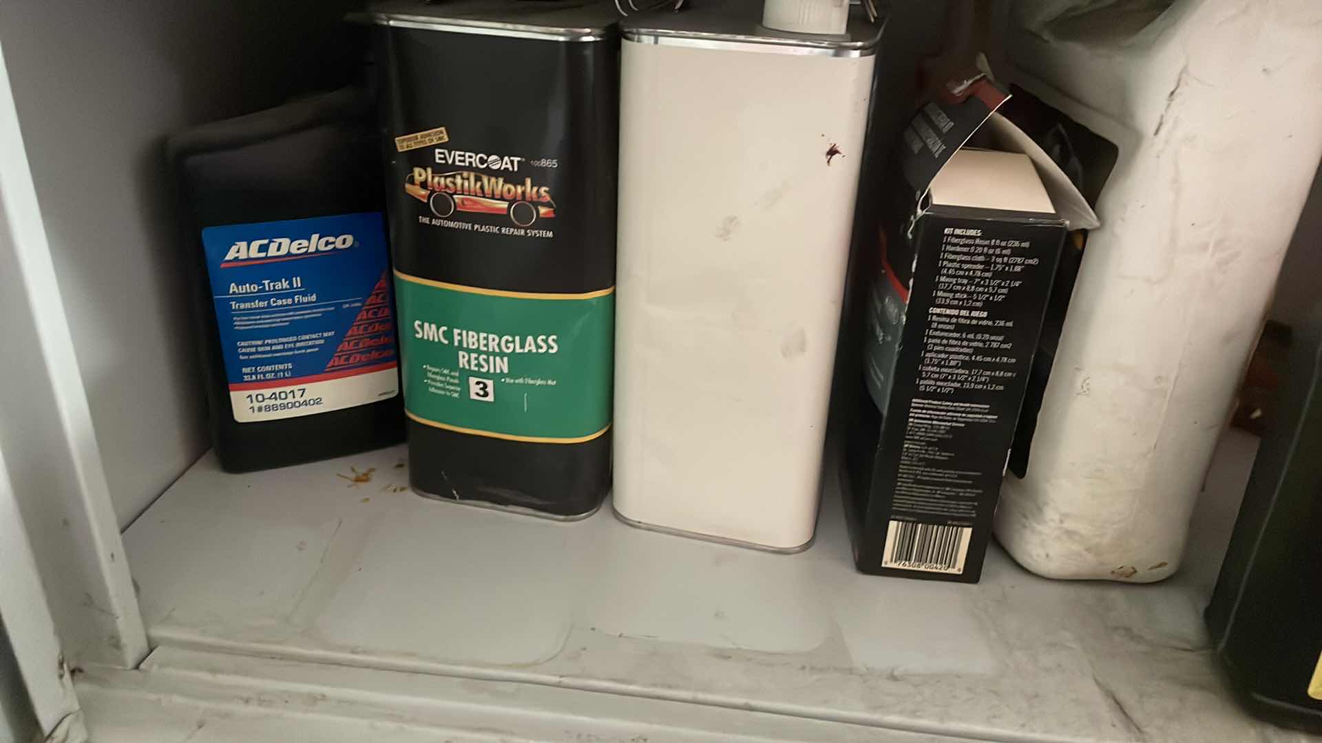 Photo 1 of CONTENTS OF SHELF