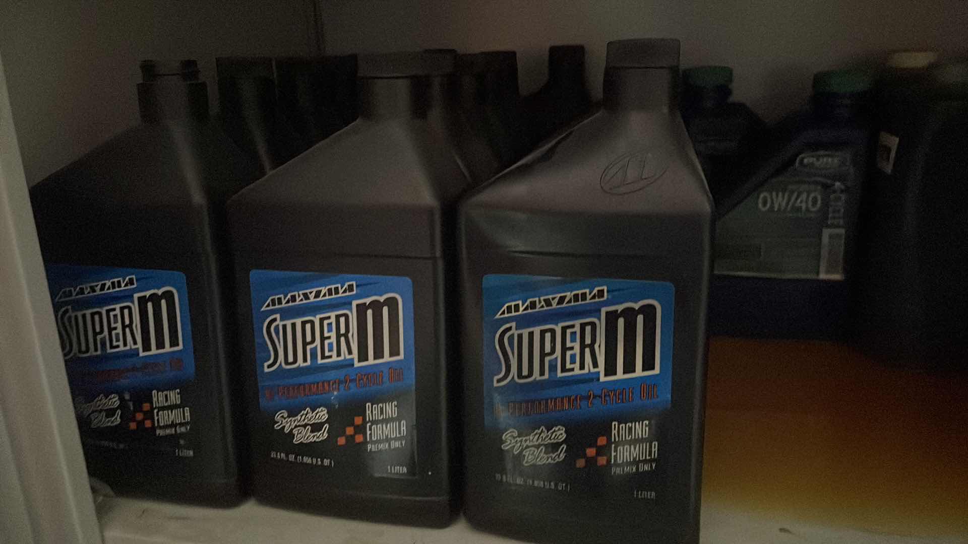 Photo 1 of CONTENTS OF SHELF