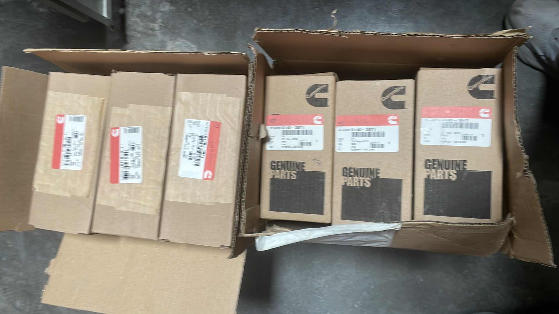 Photo 1 of CUMMINS ELEMENT AIR FILTERS 0140-3071 (18)