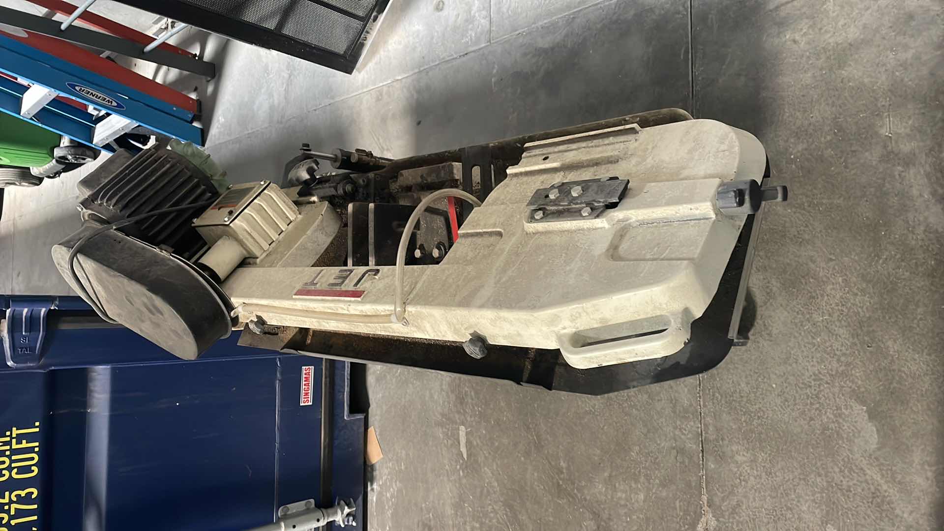 Photo 1 of JET EQUIPMENT &TOOLS HORIZONTAL BAND SAW