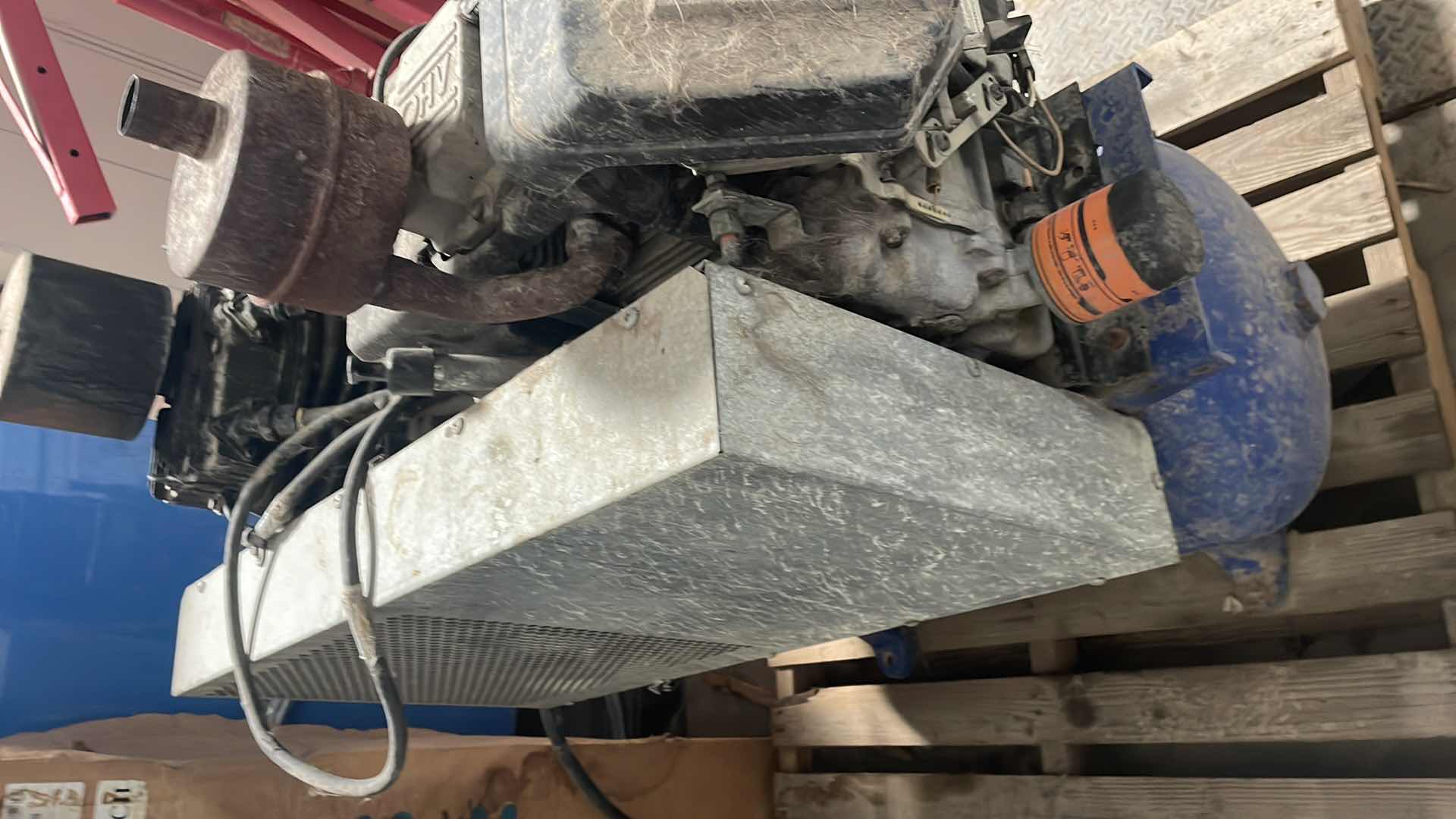 Photo 1 of CAMPBELL HAUSFELD 30 GALLON AIR COMPRESSOR