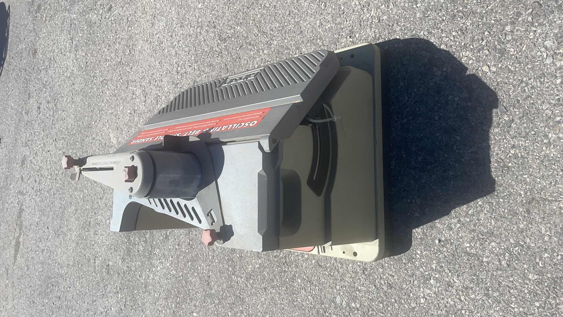 Photo 1 of RIDGE OSCILLATING BELT/SPINDLE SANDER NEEDS BELT