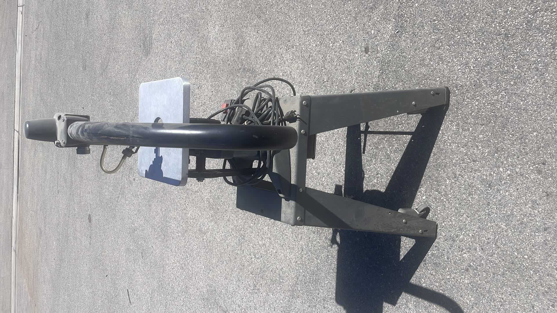 Photo 1 of SHOP SMITH JIG SAW