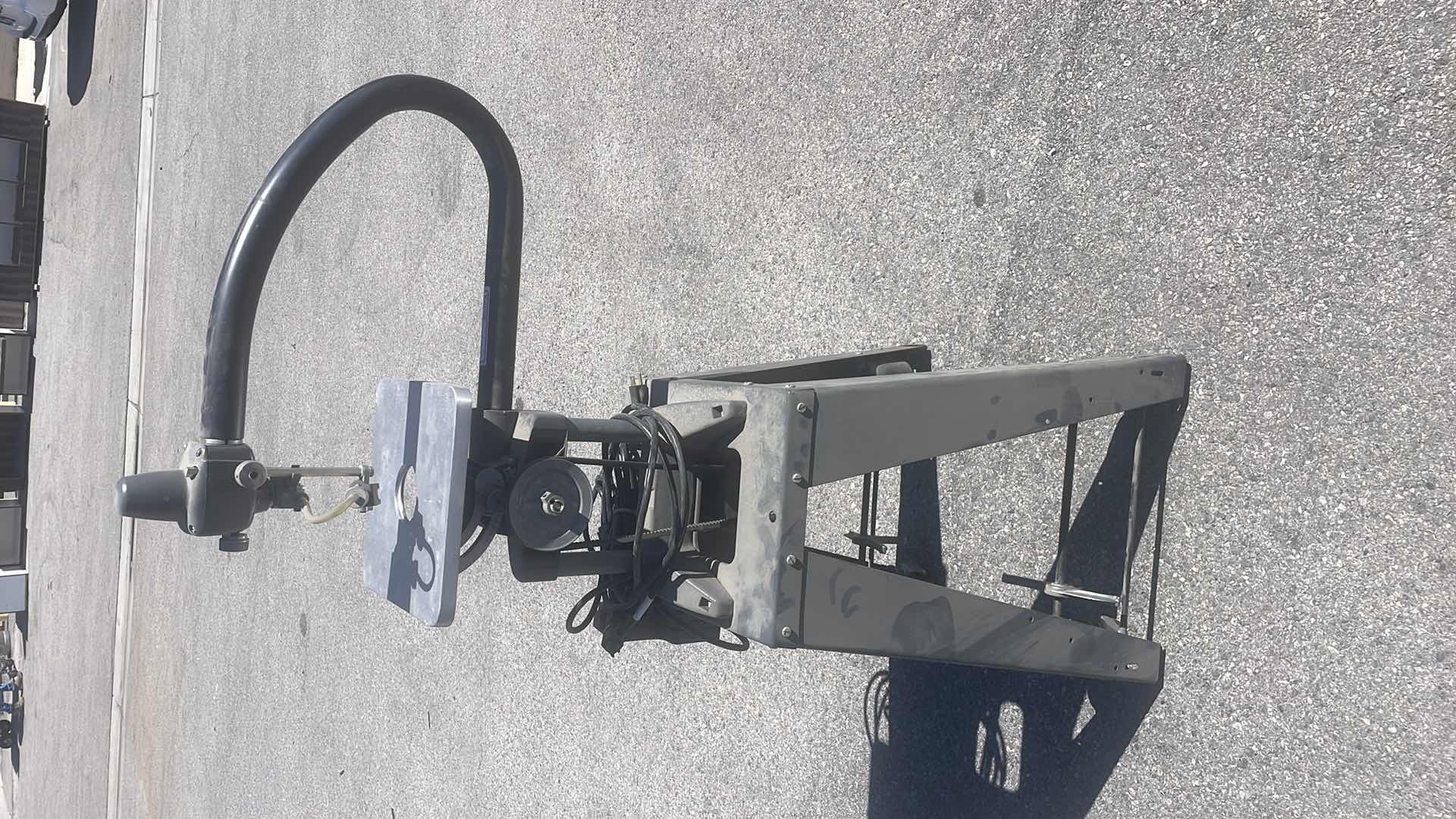 Photo 1 of SHOP SMITH JIG SAW