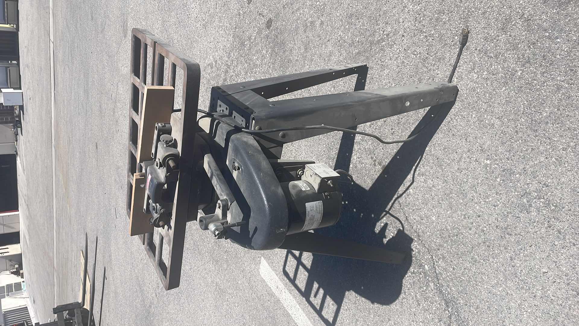 Photo 1 of SEARS CRAFTSMAN WOOD SHAPER 113.239390