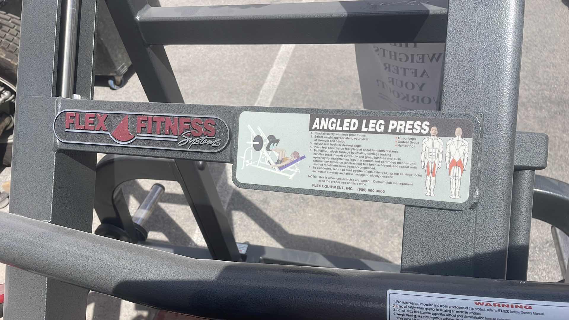 Photo 4 of FLEX FITNESS ANGLED LEG PRESS