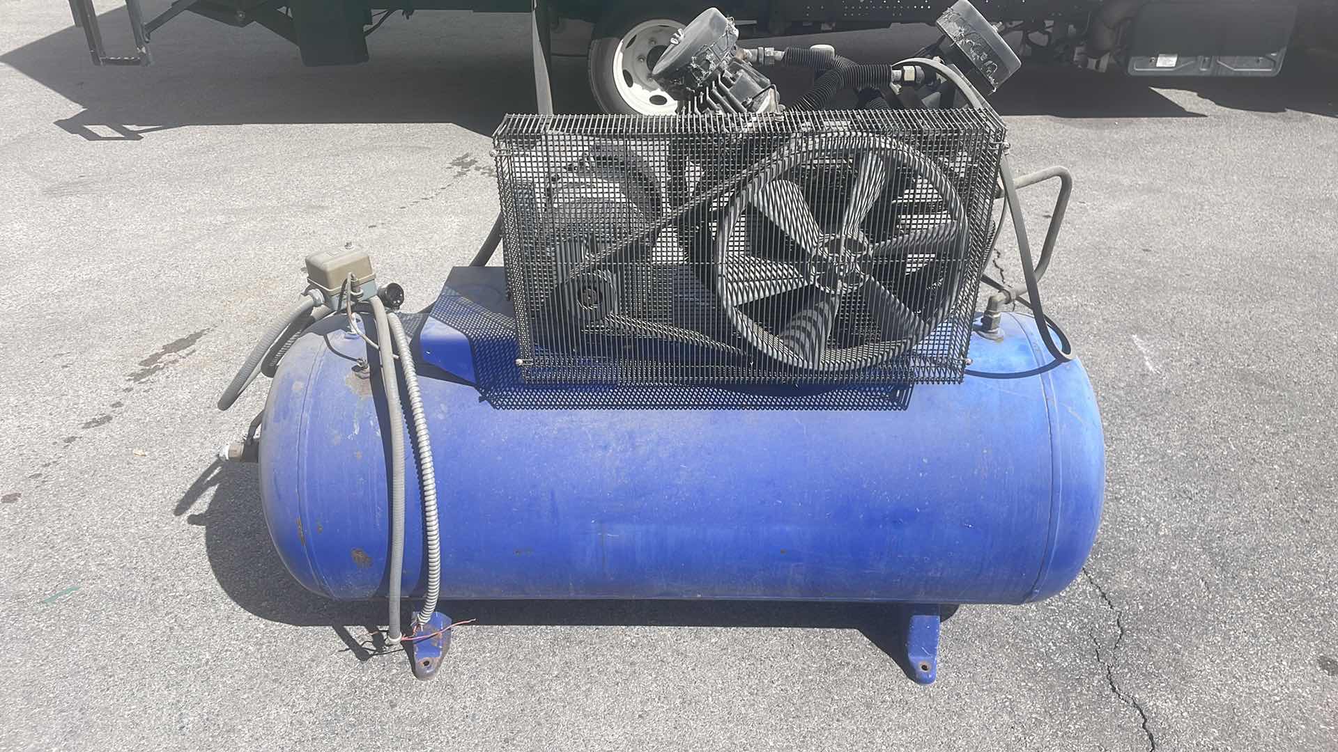 Photo 1 of CAMPBELL HAUSFELD  120 GALLON 10HP AIR COMPRESSOR
