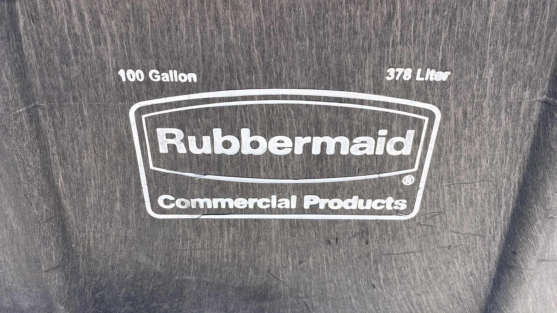 Photo 5 of RUBBERMAID 100 GAL STOCK TANK