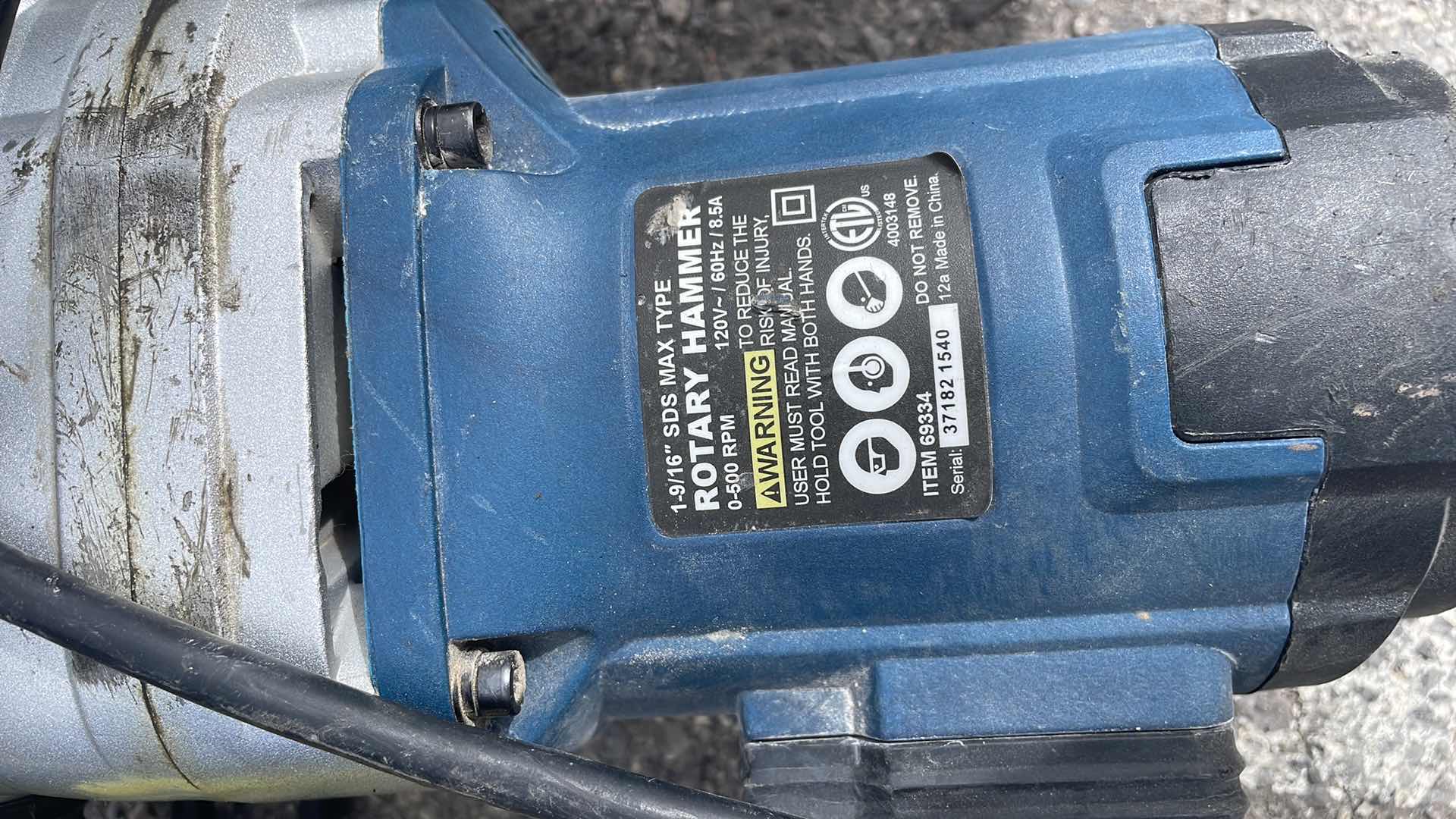 Photo 1 of CHICAGO ELECTRIC 1-9/16” SDS MAX TYPE ROTARY HAMMER