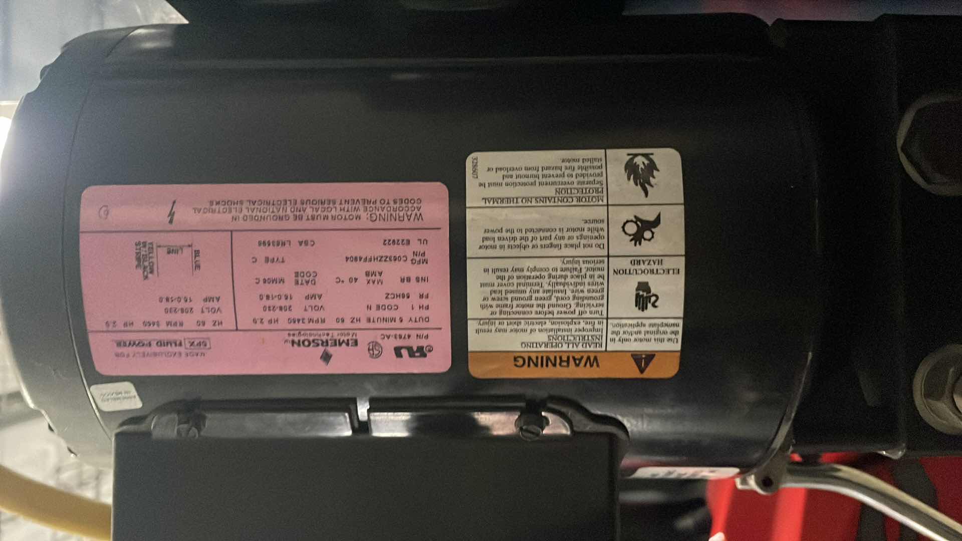 Photo 1 of CHALLENGER LIFTS VERSYMMETRIC MODEL CL 10 SERIAL# 070300000030225
SINGLE PHASE 20AMP 230V 10000LBS CAPACITY (LIFT ONLY)