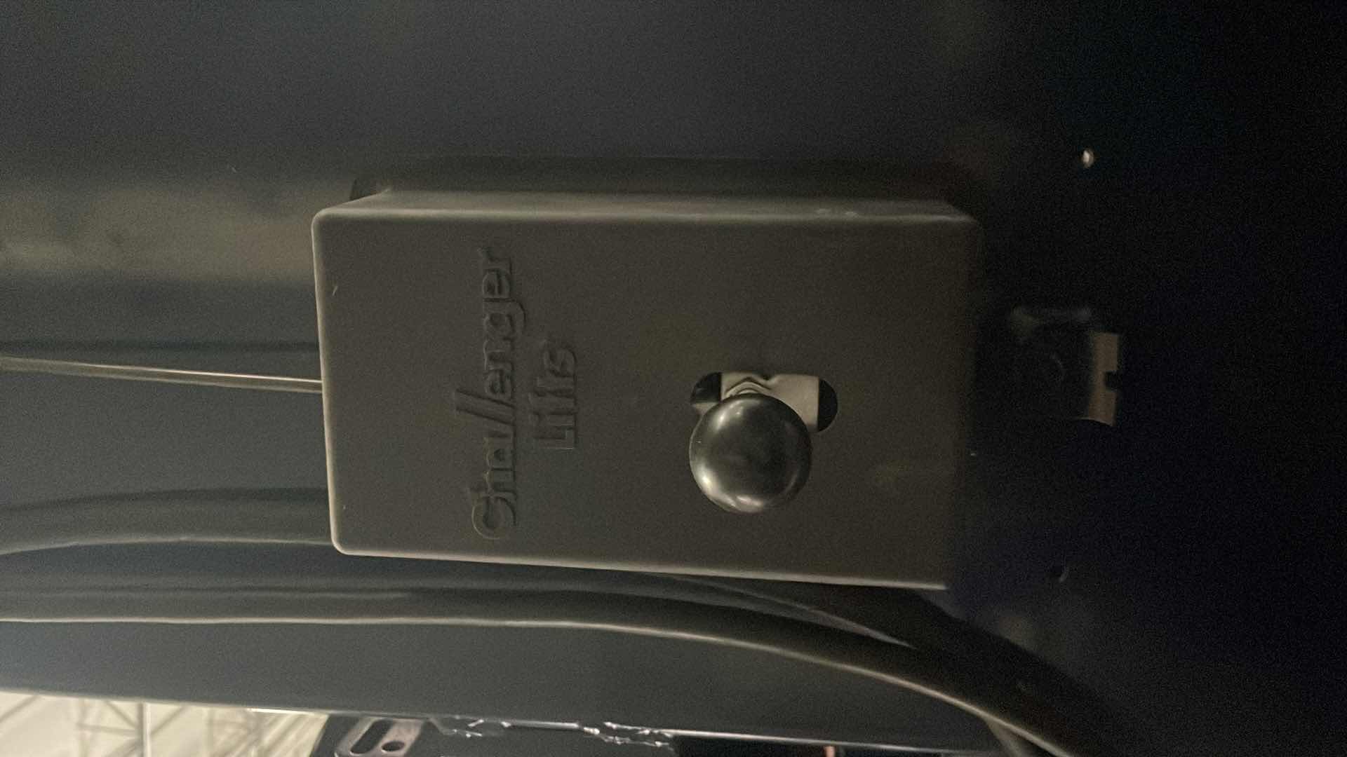 Photo 1 of CHALLENGER LIFTS VERSYMMETRIC MODEL CL 10 SERIAL# 070300000030225
SINGLE PHASE 20AMP 230V 10000LBS CAPACITY (LIFT ONLY)