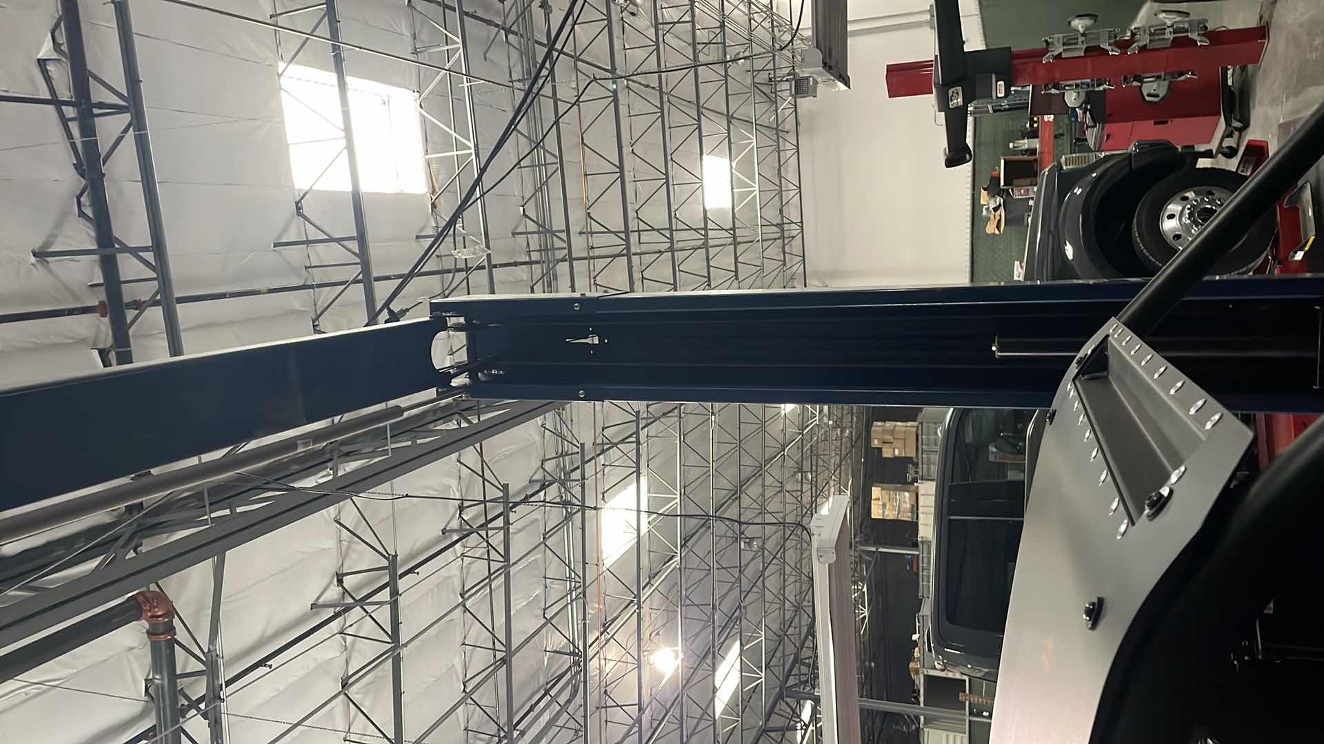 Photo 1 of CHALLENGER LIFTS VERSYMMETRIC MODEL CL 10 SERIAL# 070300000030225
SINGLE PHASE 20AMP 230V 10000LBS CAPACITY (LIFT ONLY)