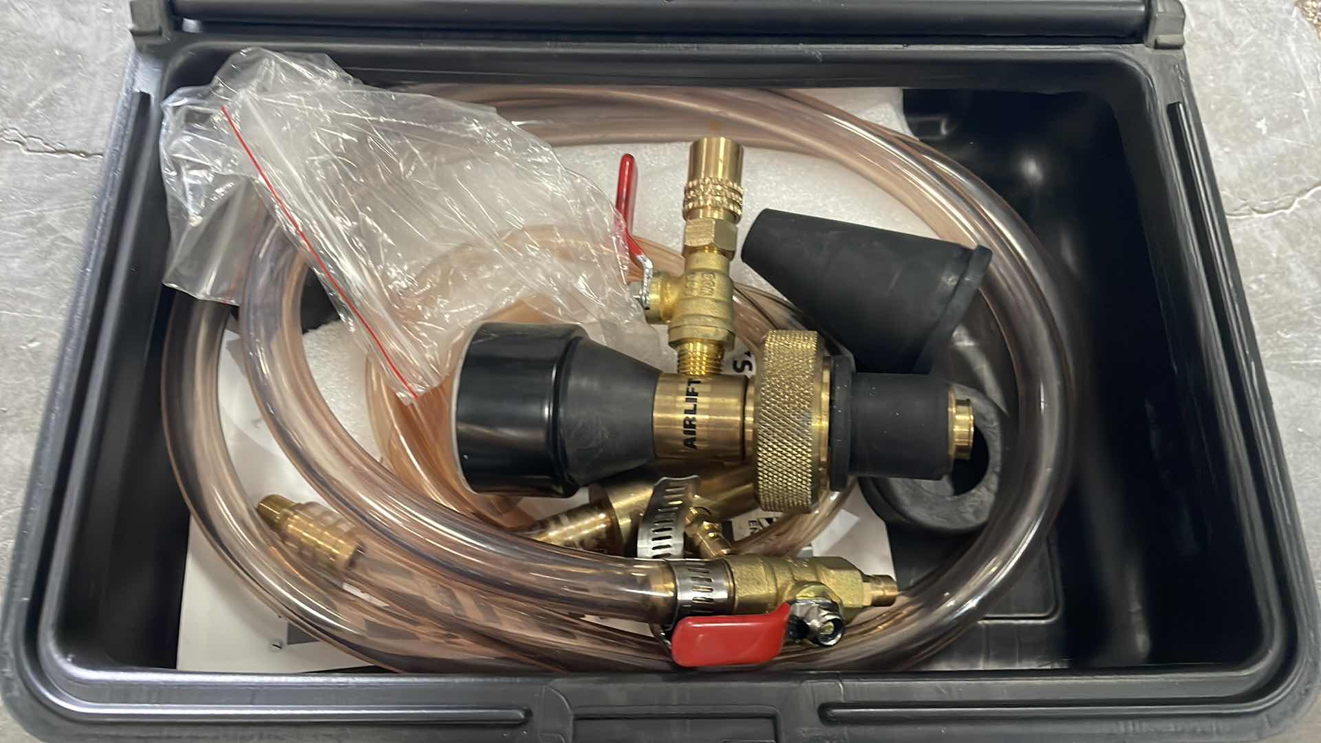 Photo 1 of UVIEW 550000 AIRLIFT COOLING SYSTEM TESTER