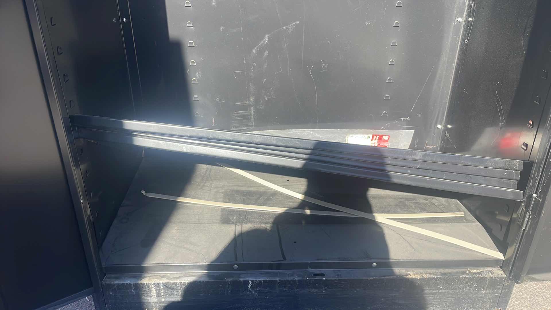 Photo 1 of TENNSCO STANDARD COMBINATION LOCKING CABINET WITH KEY 72X36X18" 4 SHELVES