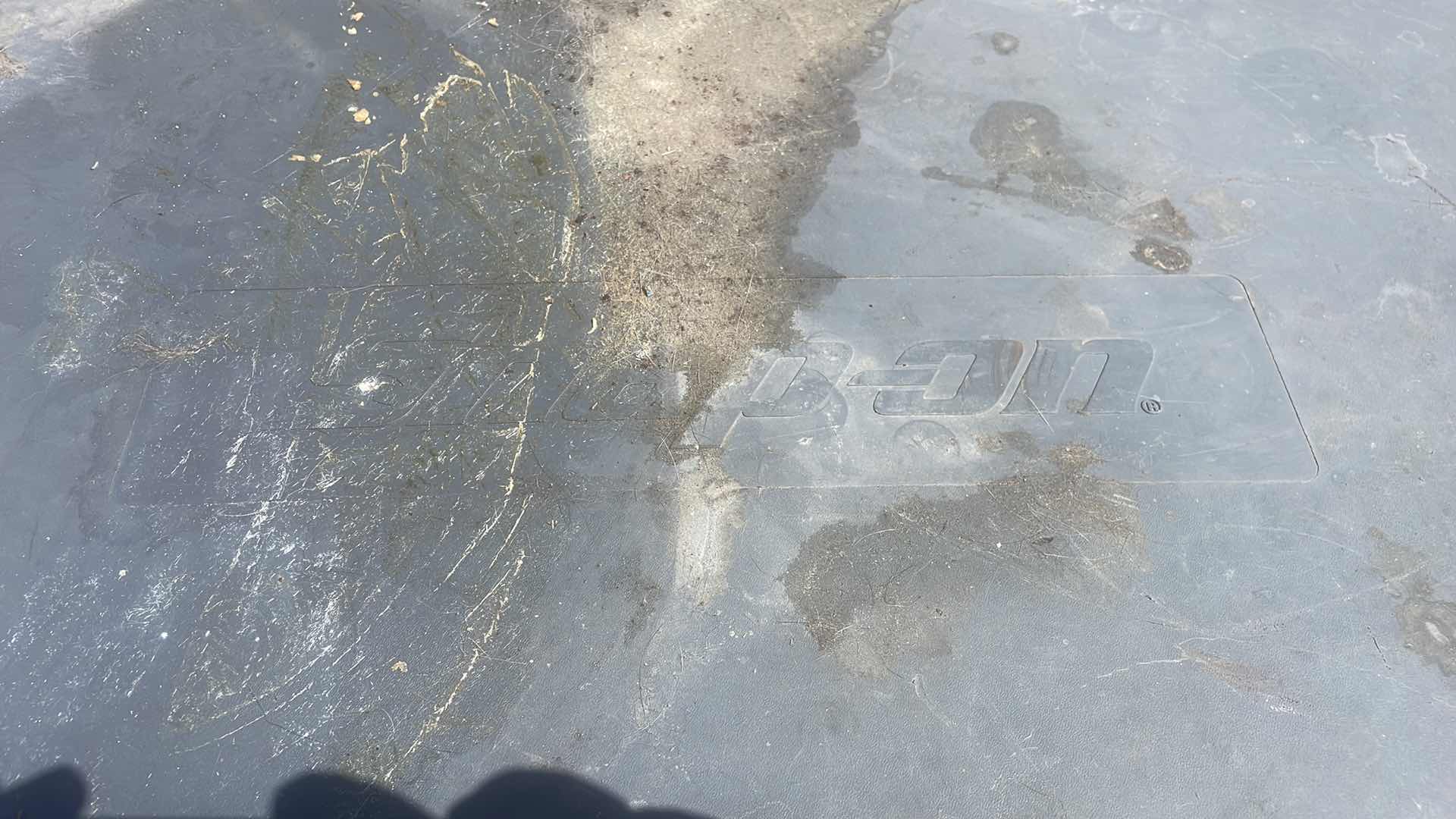 Photo 1 of SNAP-ON POLYMER ROLL CART (RED/ GRAY)