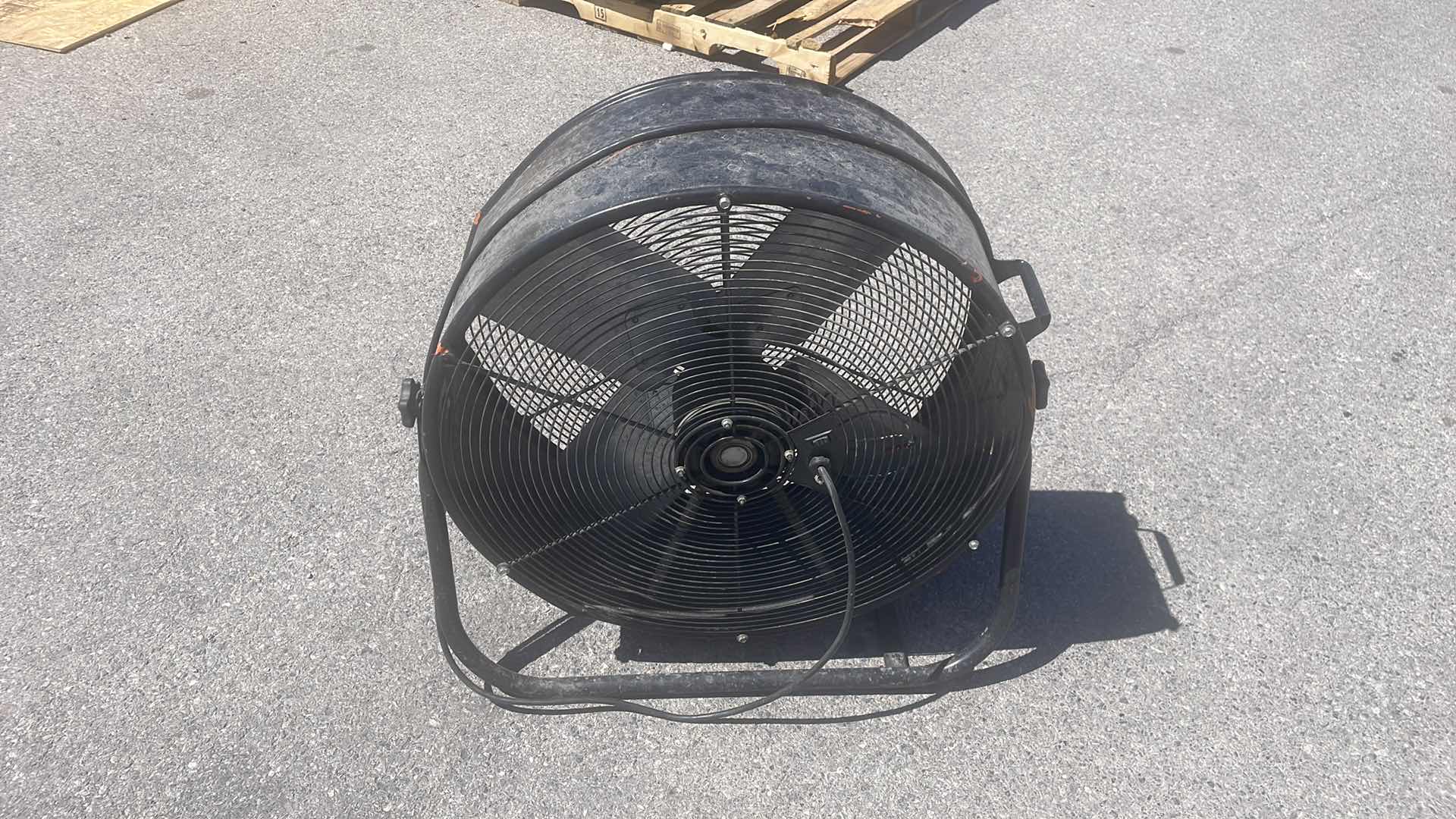 Photo 1 of 24” FAN