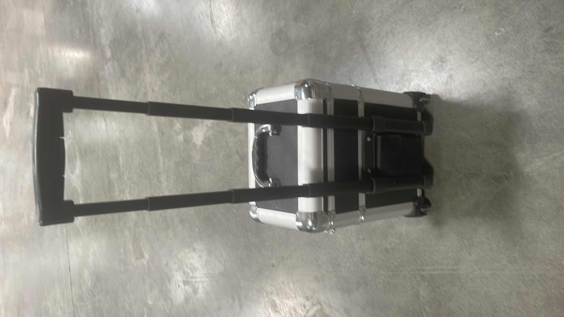 Photo 1 of TZ CASE ROLLER 12” x 17”