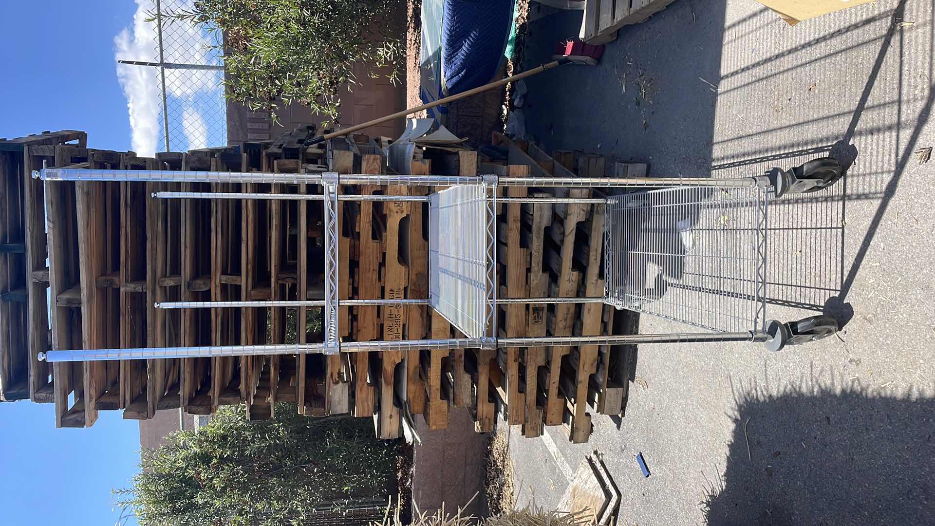 Photo 1 of METRO METAL SHELVING UNIT 1842NC 3 SHELVES