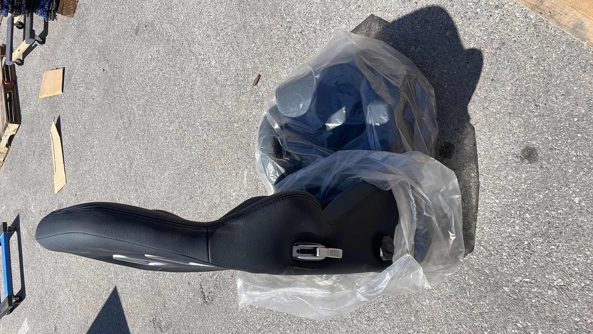 Photo 1 of SPARCO SEAT